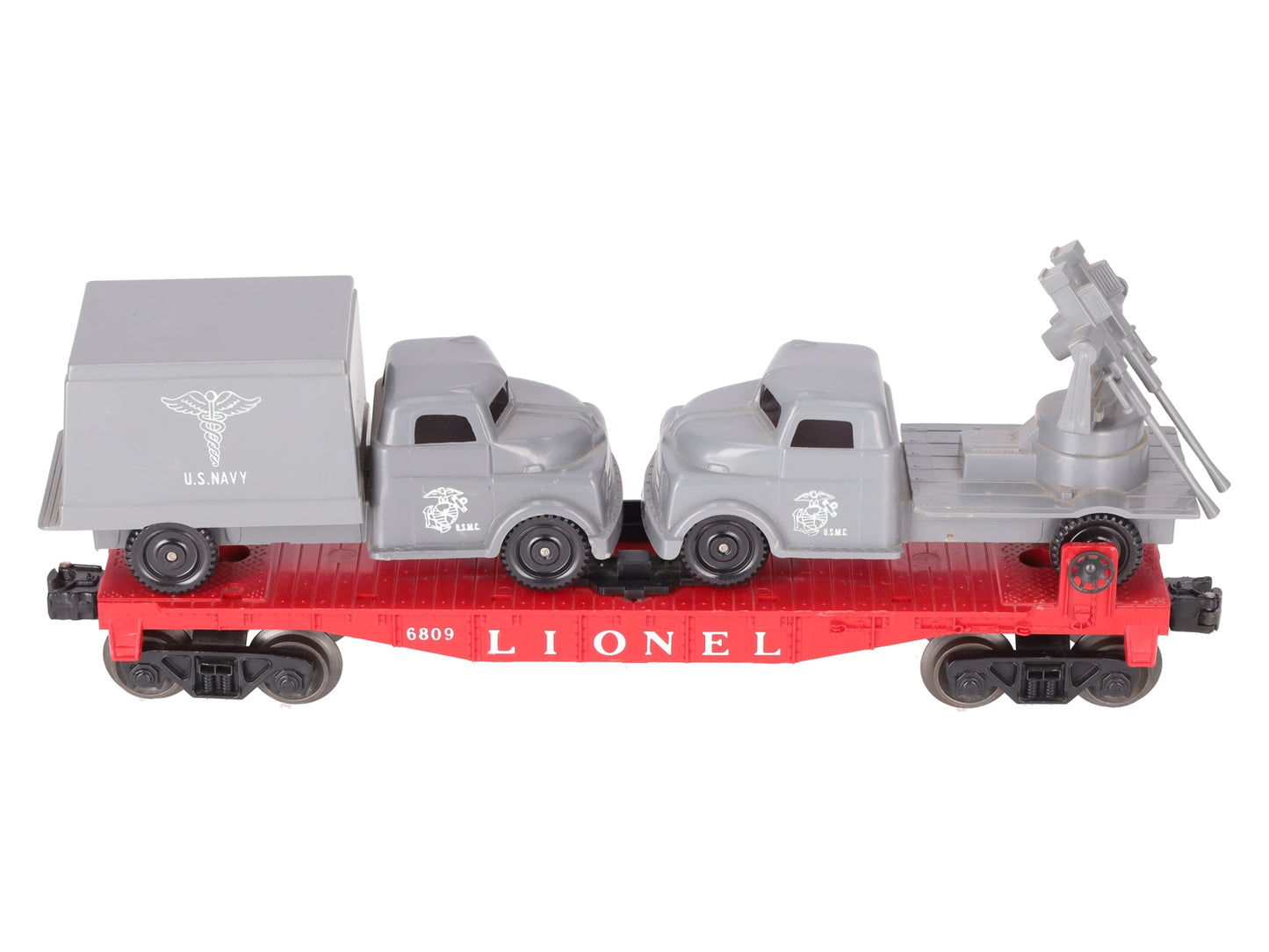 Lionel 6809 Vintage O Flatcar w/USMC AA Gun Truck & Medical Box Truck EX