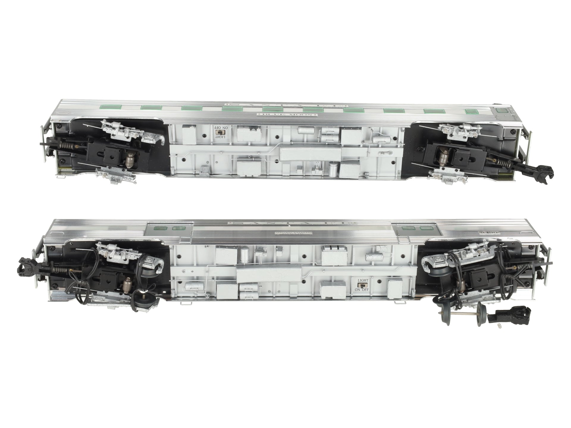 Lionel 6-25613 Santa Fe Super Chief 18