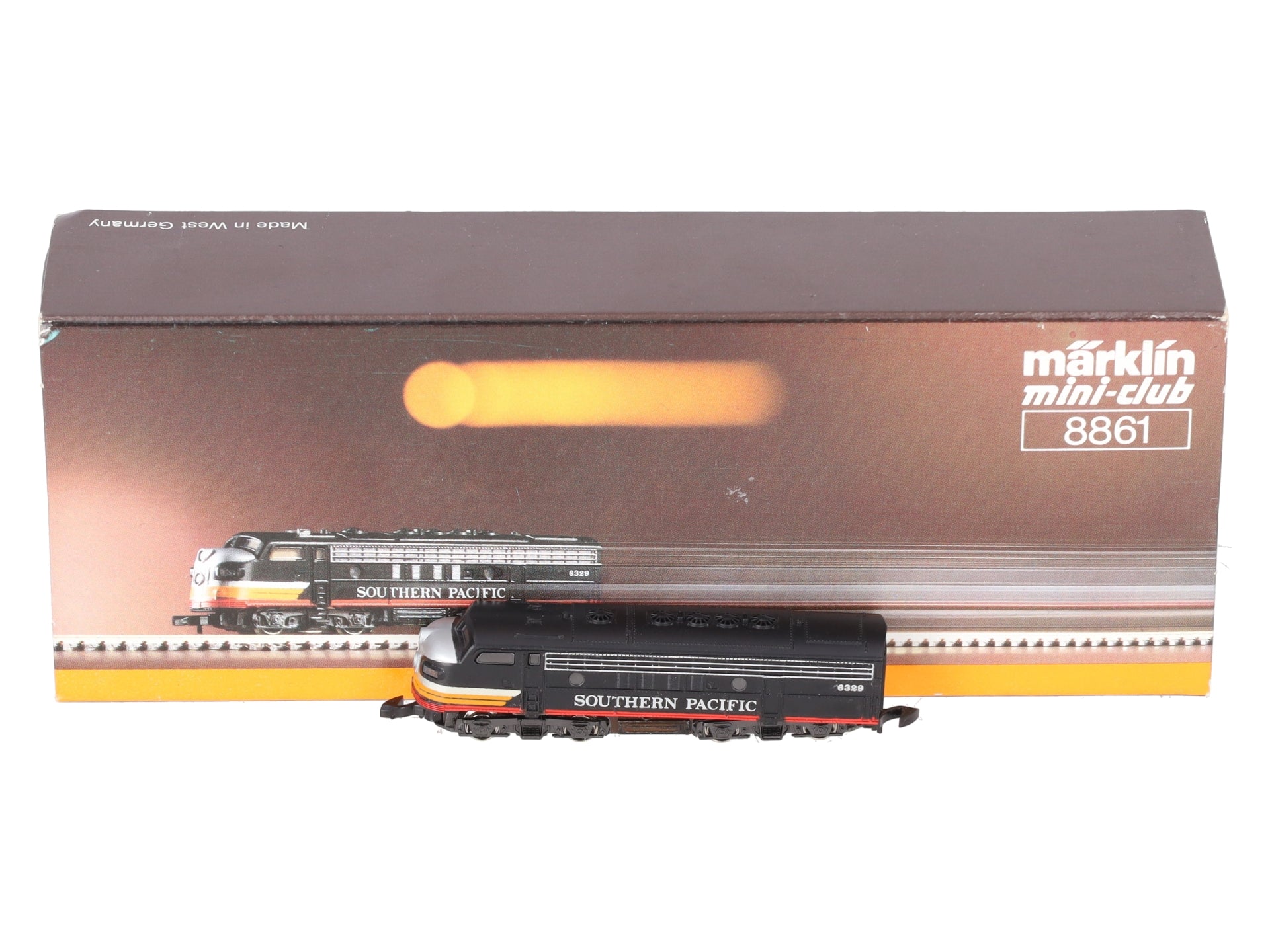 Marklin 8861 Z Scale Southern Pacific EMD F7 Diesel Locomotive #6329 LN/Box