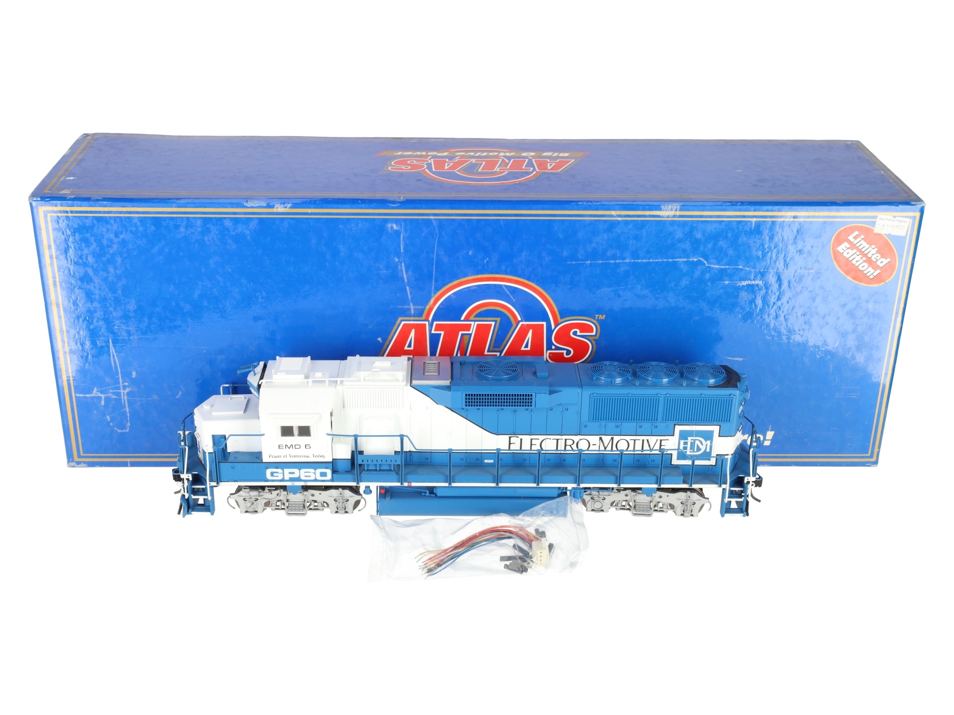 Atlas 2261-2 O Scale EMD Demonstrator GP60 Diesel Locomotive #6 w/DCC (2-Rail) EX/Box