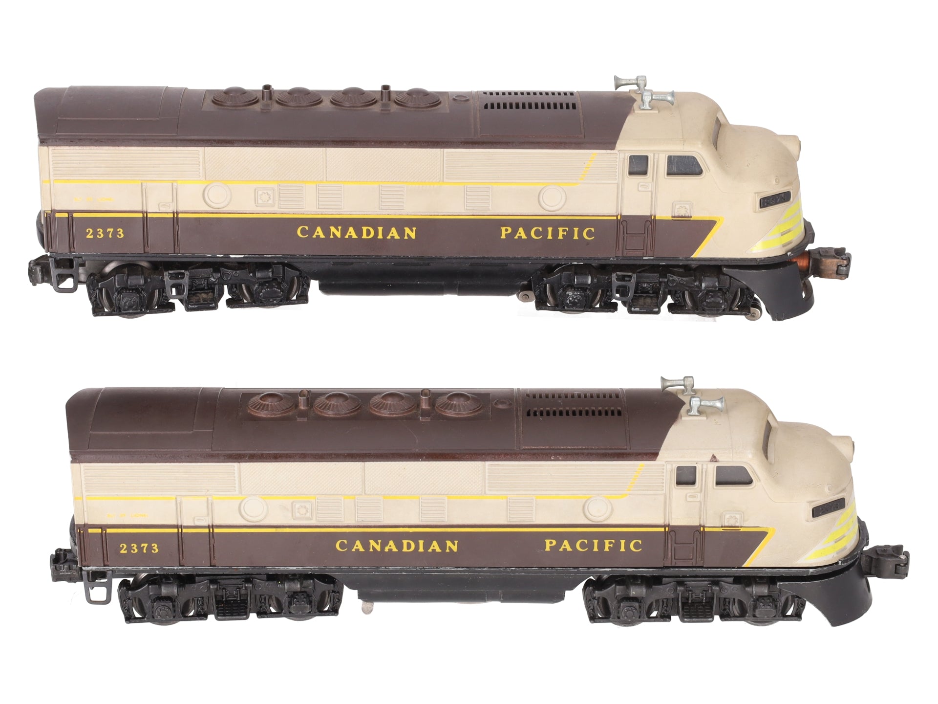 Lionel 2373 Vintage O Canadian Pacific F3 AA Diesel Locomotive Set VG