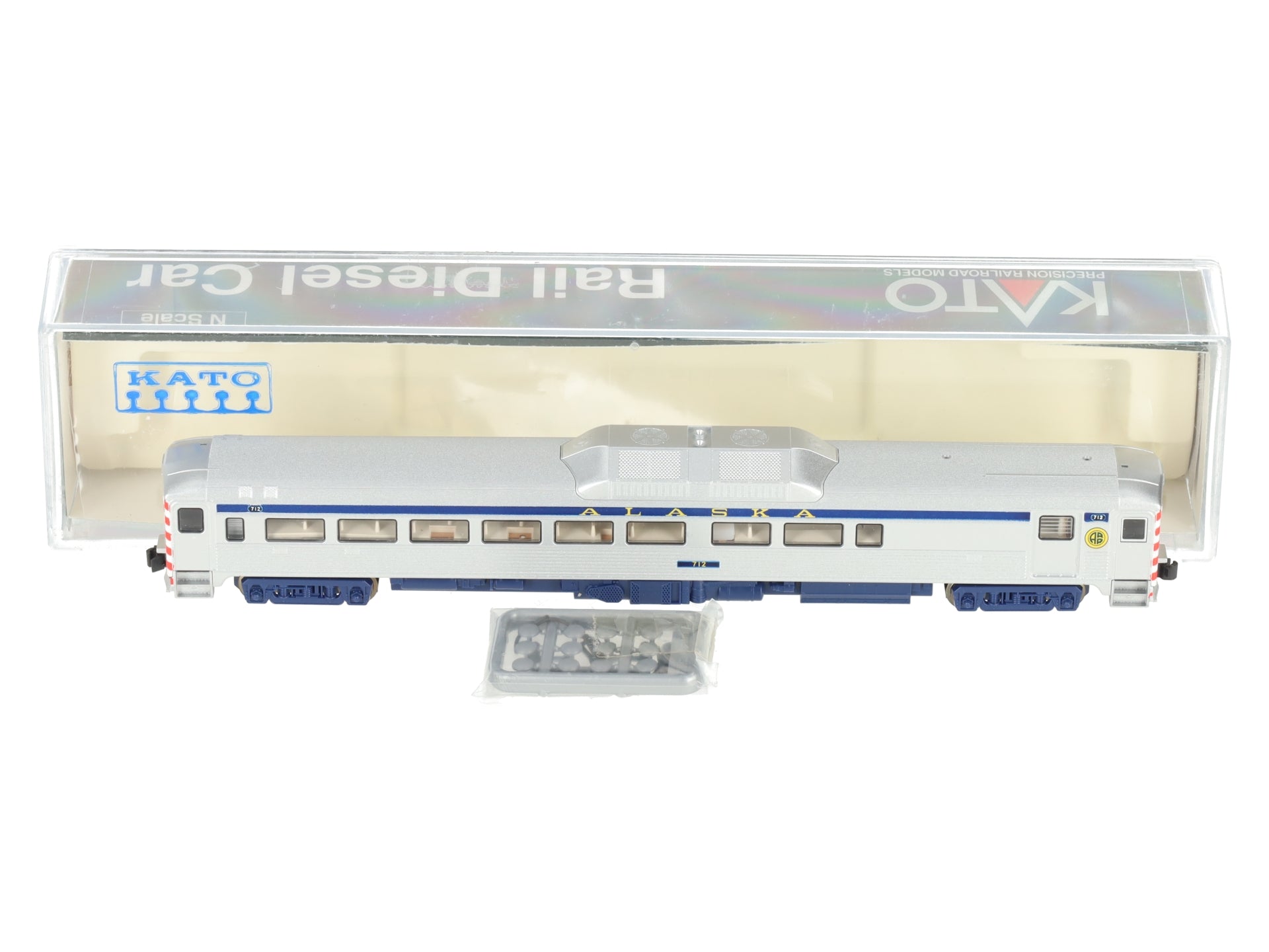 Kato 166-0111 Alaska RDC-2 Passenger/Baggage Car #712
