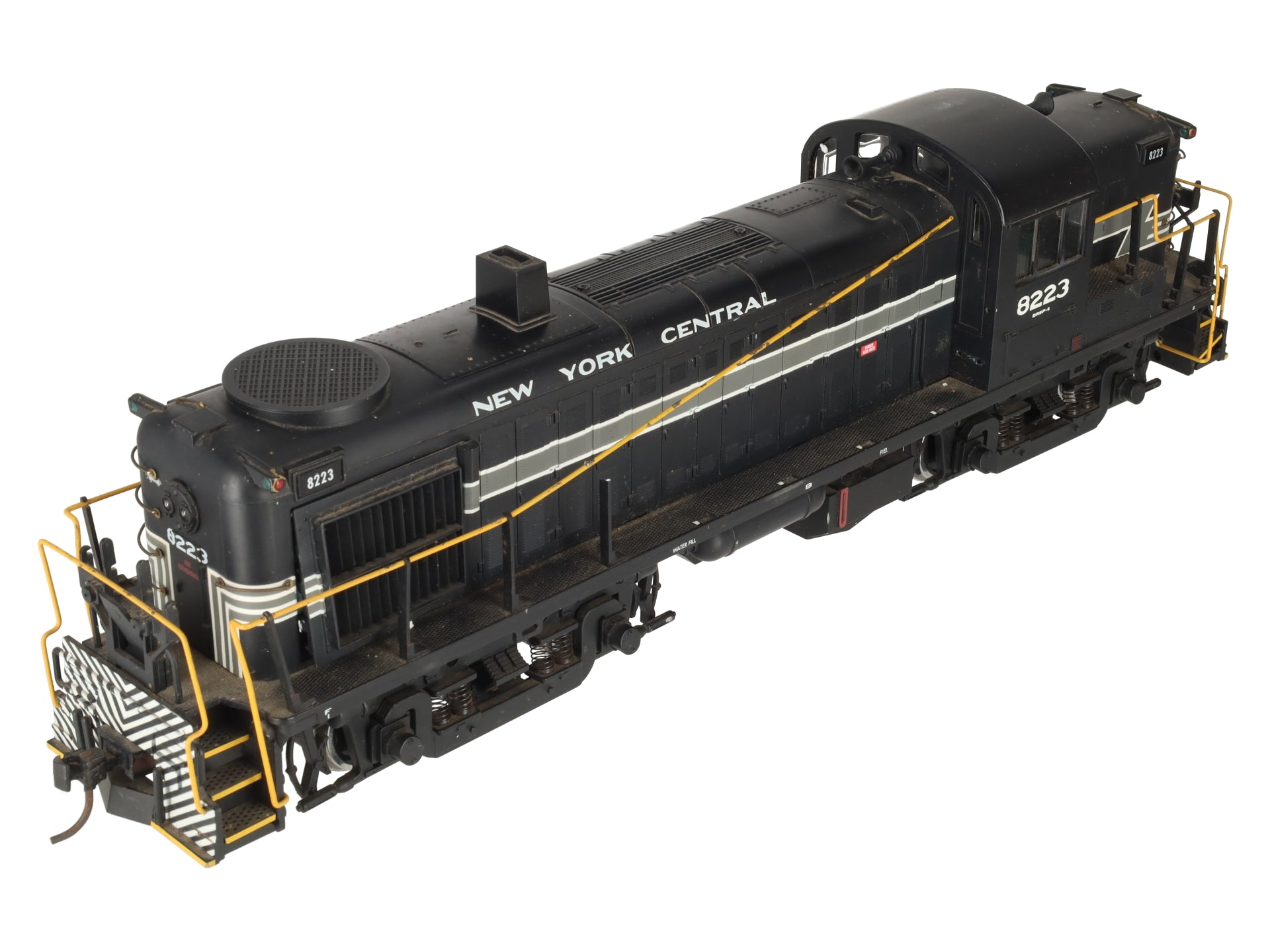 Aristo-Craft 22219 G New York Central RS-3 Diesel Locomotive #8307/Box