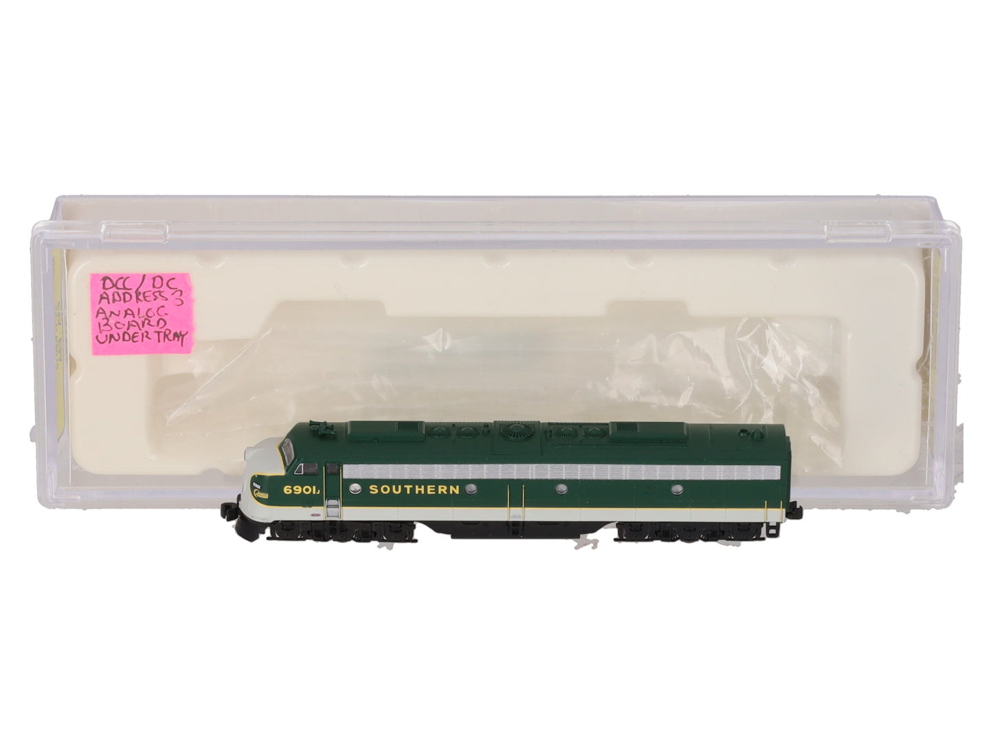 American Z-Line 62607-1 Z Southern Railway E8/9A Diesel Locomotive #6901J w/DCC LN/Box