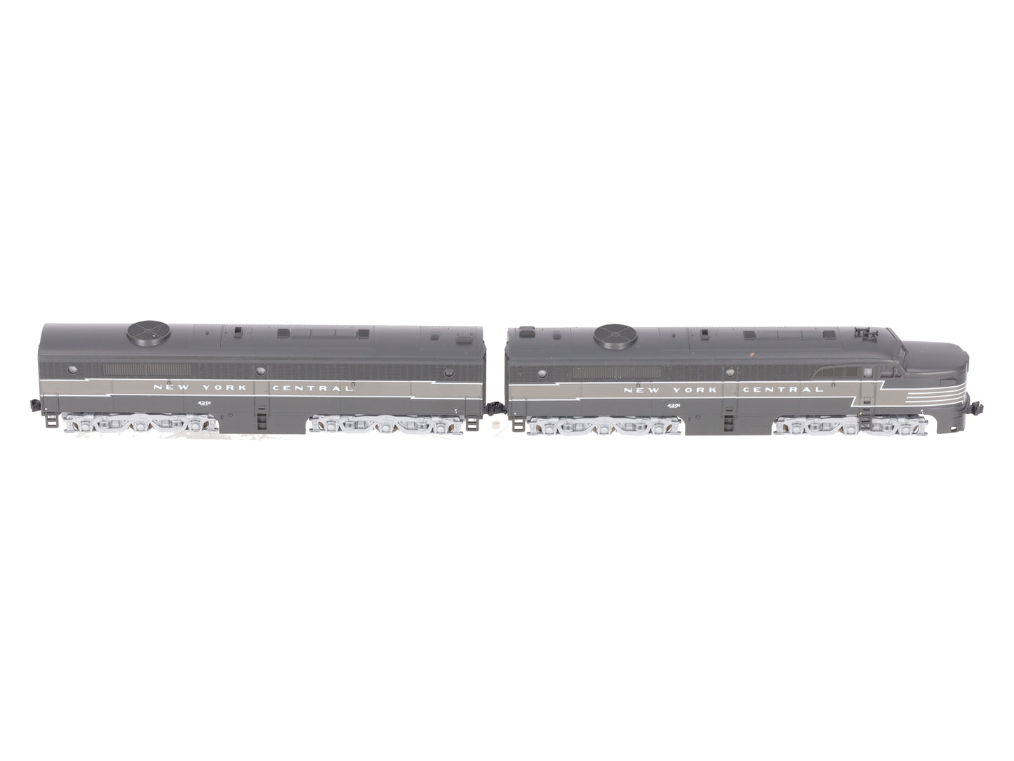 Kato 106-0701 New York Central PA-1 & PB-1 Diesel Locomotive Set w/DCC LN/Box