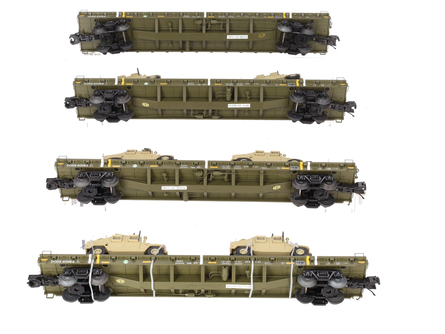 MTH 20-92274 O U.S. Army 4-Car 60' Flat Car Set w/(2) Humvee Vehicles VG/Box