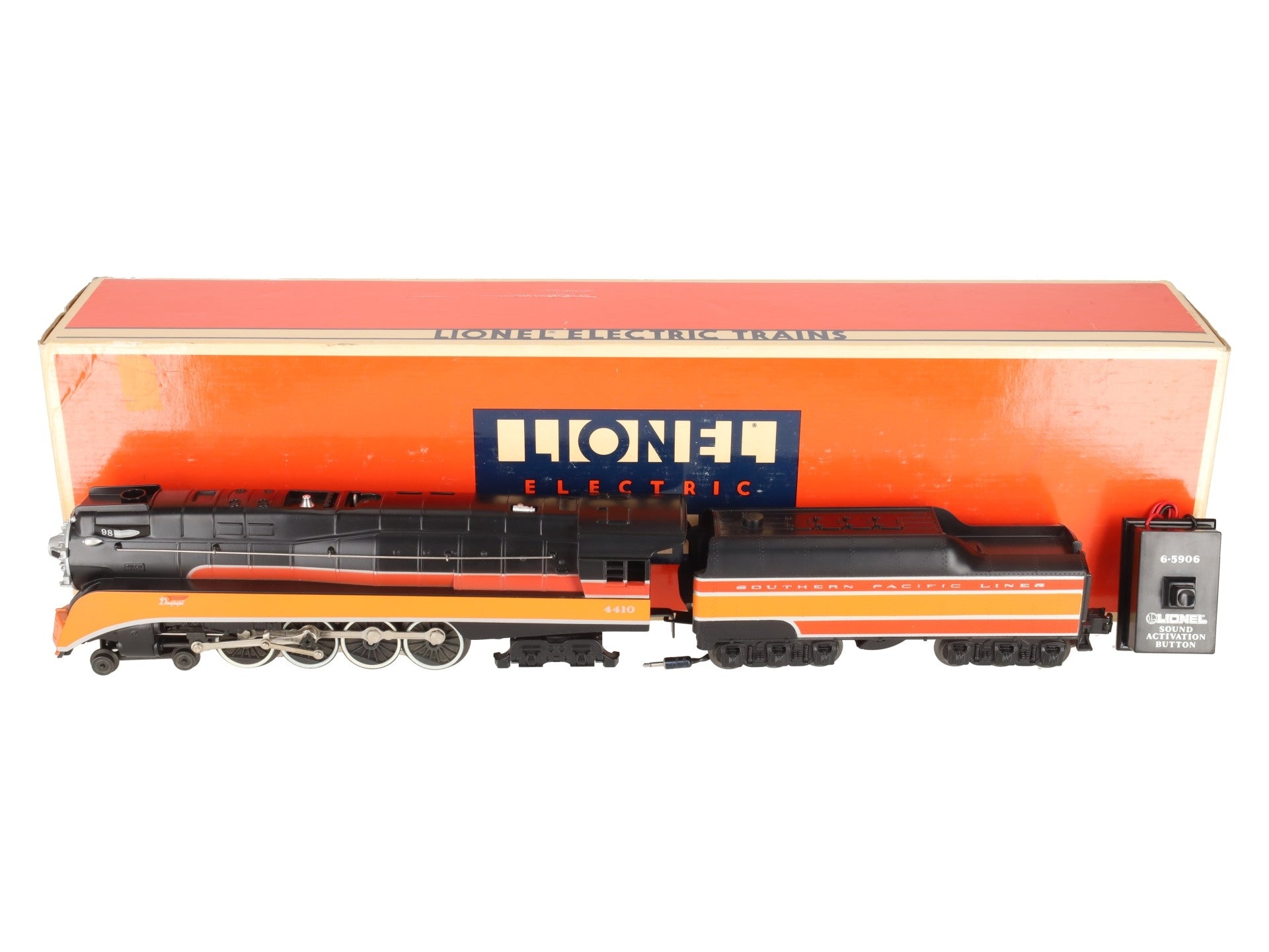 Lionel 6-18007 O Gauge SP Daylight 4-8-4 Steam Locomotive & Tender #4410 w/RS LN/Box