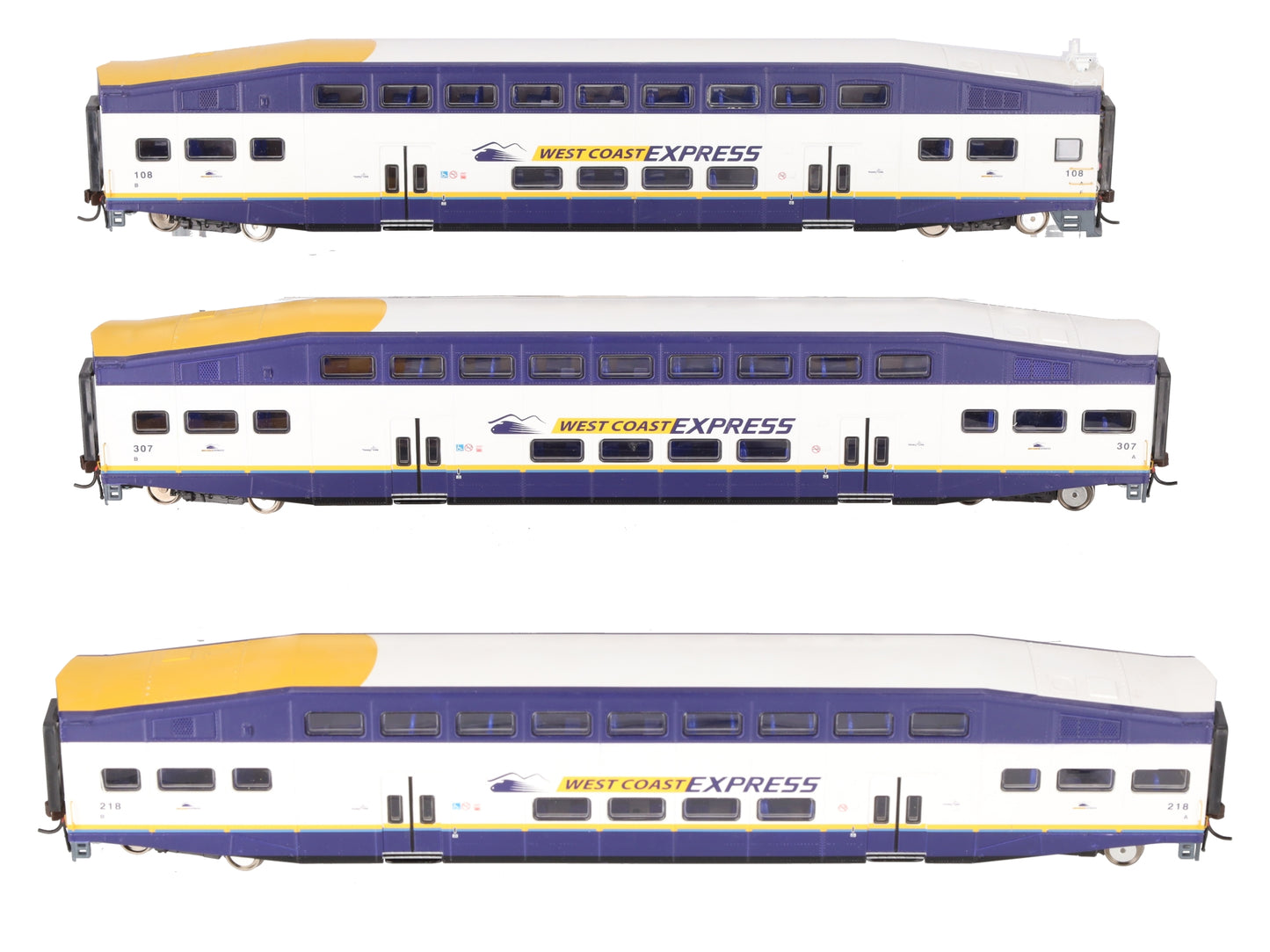 Athearn 2584 HO Scale West Coast Express Bombardier Control Car # 108/ Coach Ca LN/Box