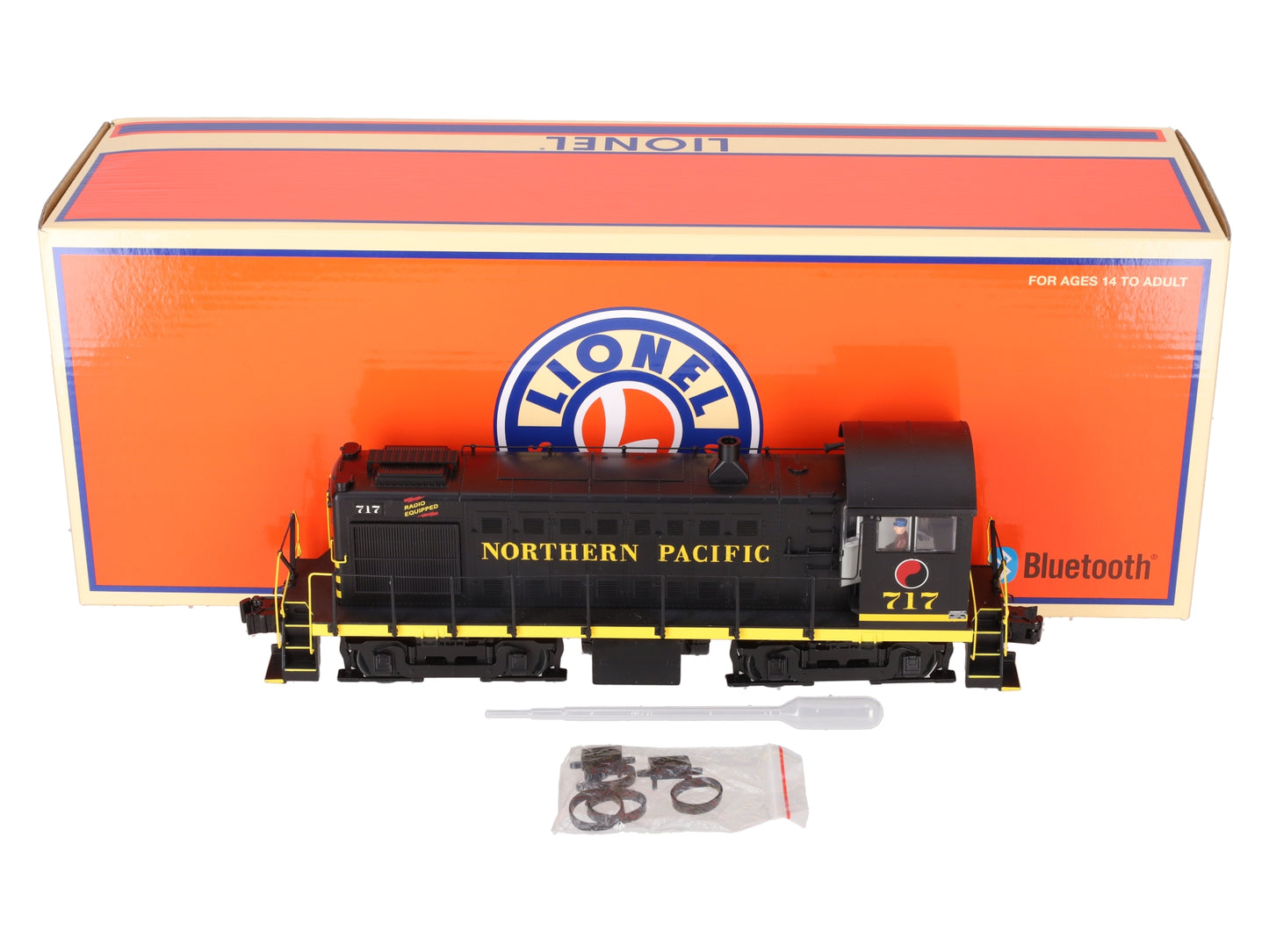 Lionel 2033130 O Gauge Northern Pacific Legacy S-4 Diesel Locomotive #717 EX/Box