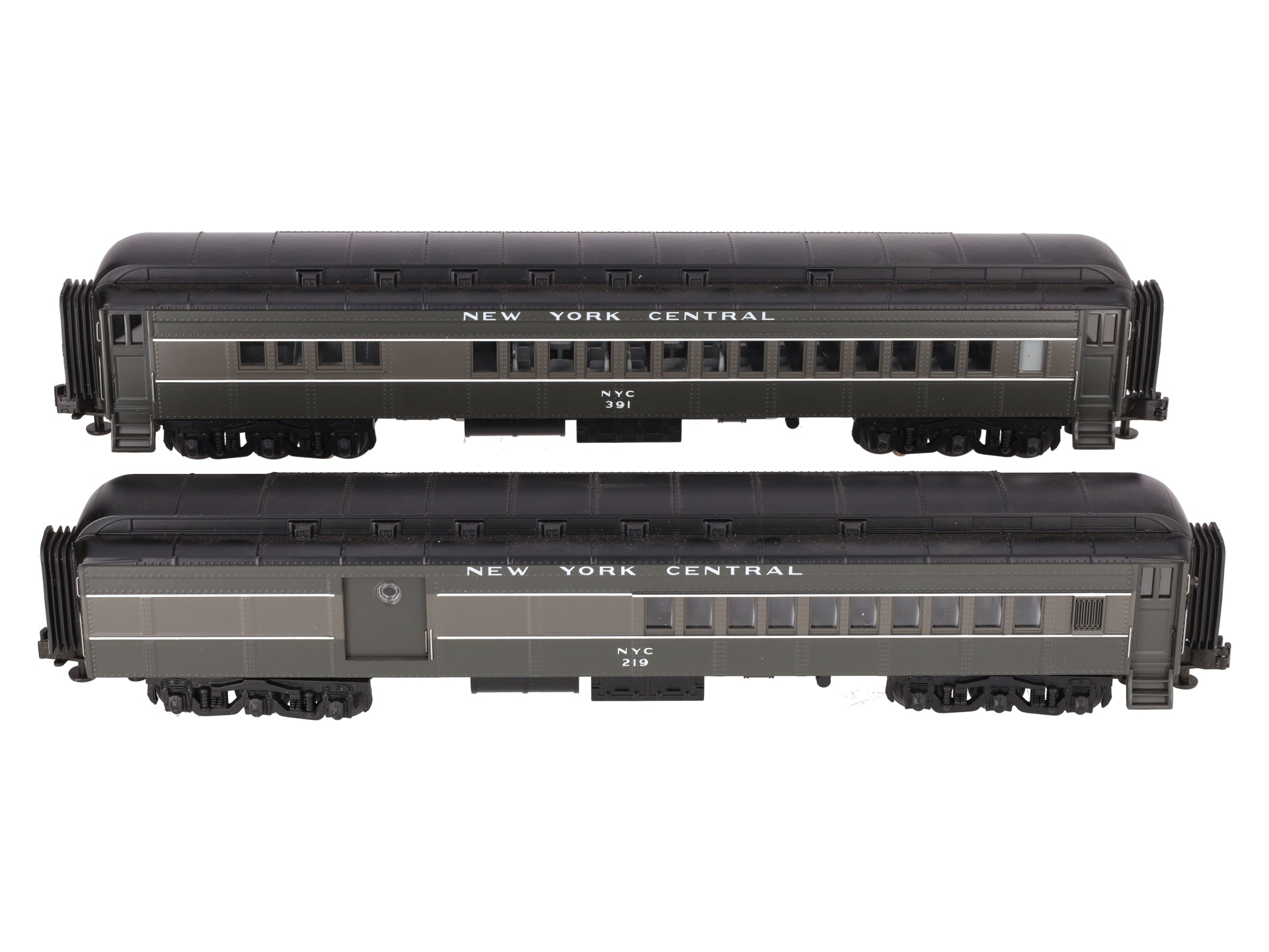 MTH 20-6654 O NYC 70' Streamlined Sleeper/Diner Passenger Car Set (Set of 2) EX/Box