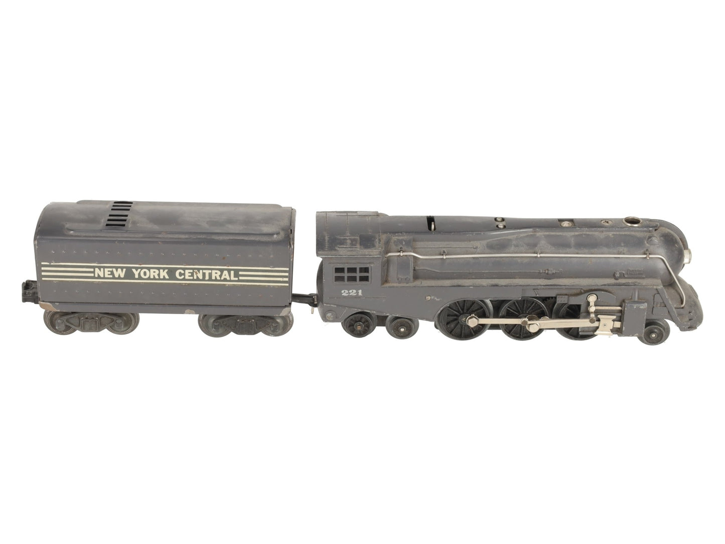 Lionel 221 Vintage O NYC  Dreyfuss Gray 2-6-4 Steam Locomotive & 221W Tender VG