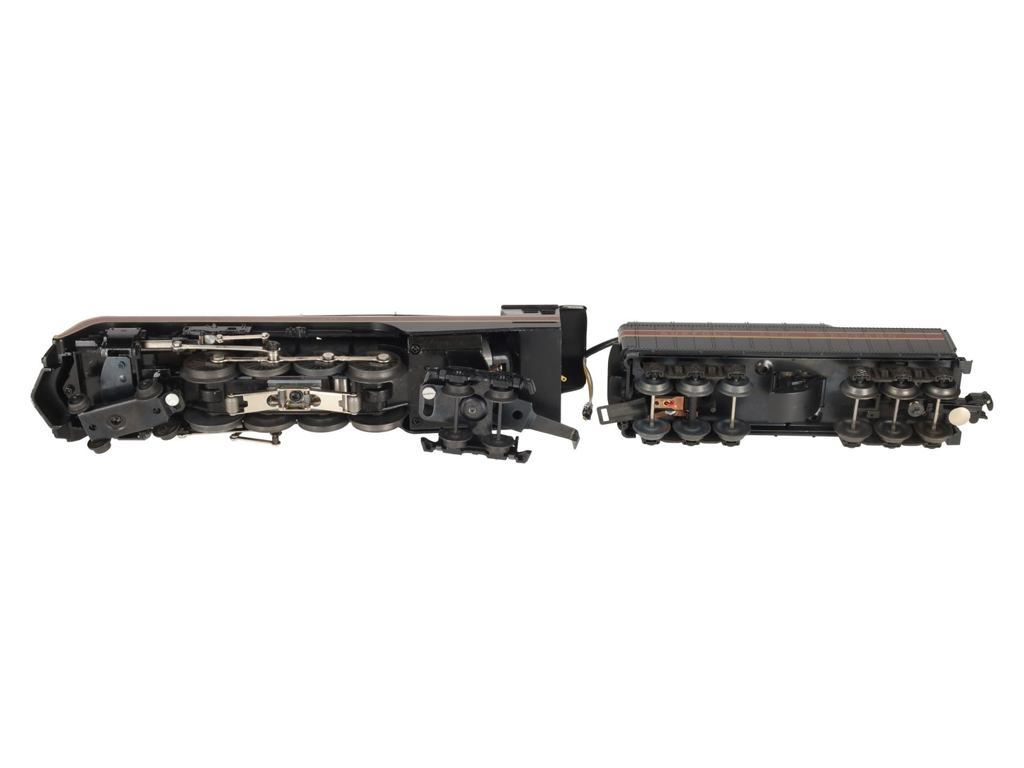 Lionel 6-8100 O Diecast Norfolk & Western 4-8-4 Steam Locomotive & Tender #611 EX/Box