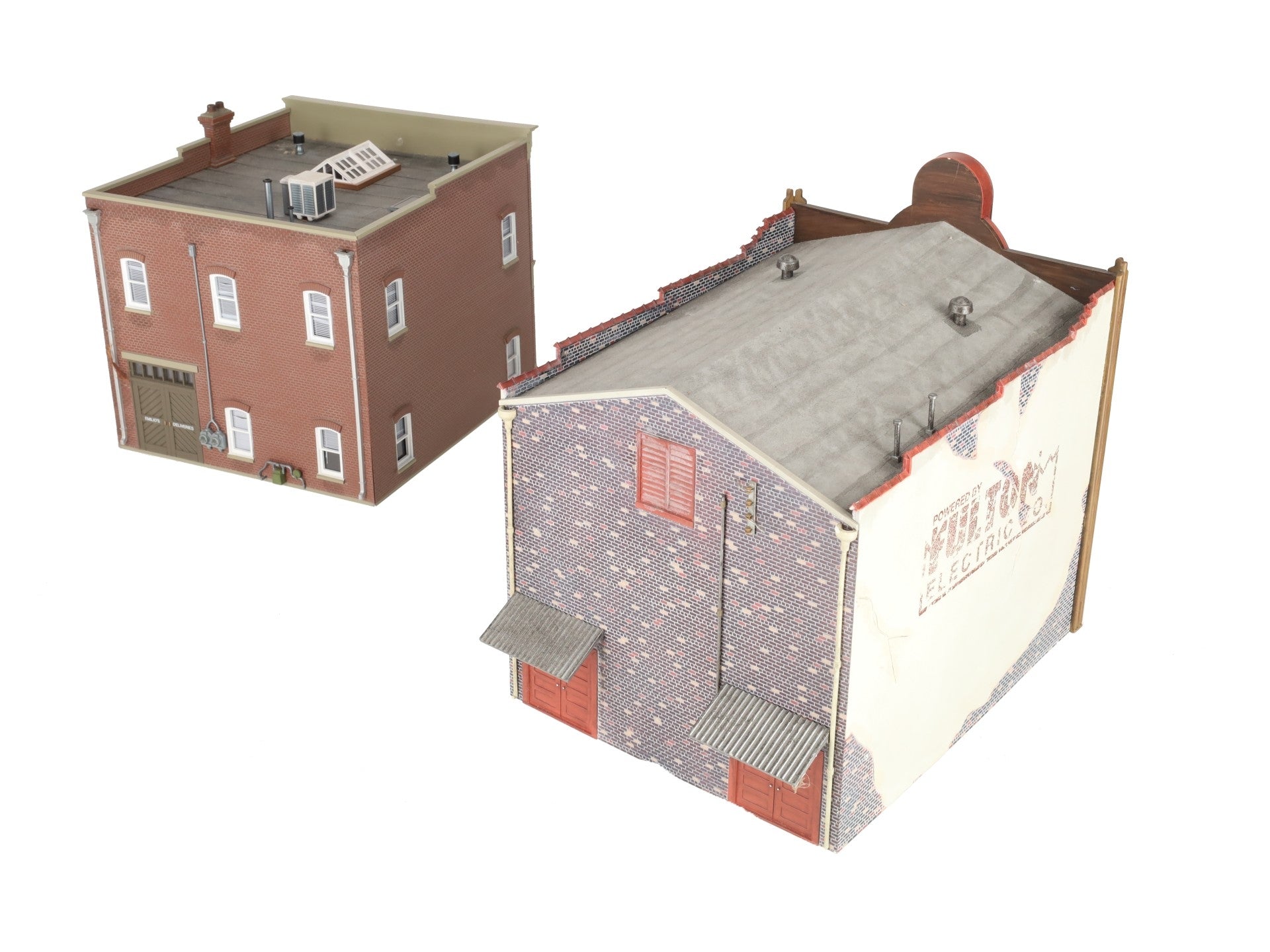 Woodland Scenics O Assorted Buildings: BR5855, BR5854 [2] EX