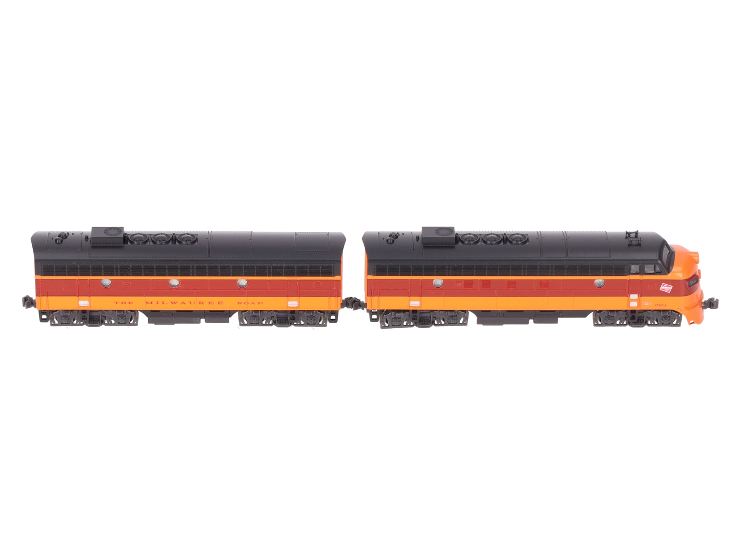 Kato 106-0430 N Milwaukee Road EMD FP7A & F7B Diesel Locomotive #95A/95B  NIB