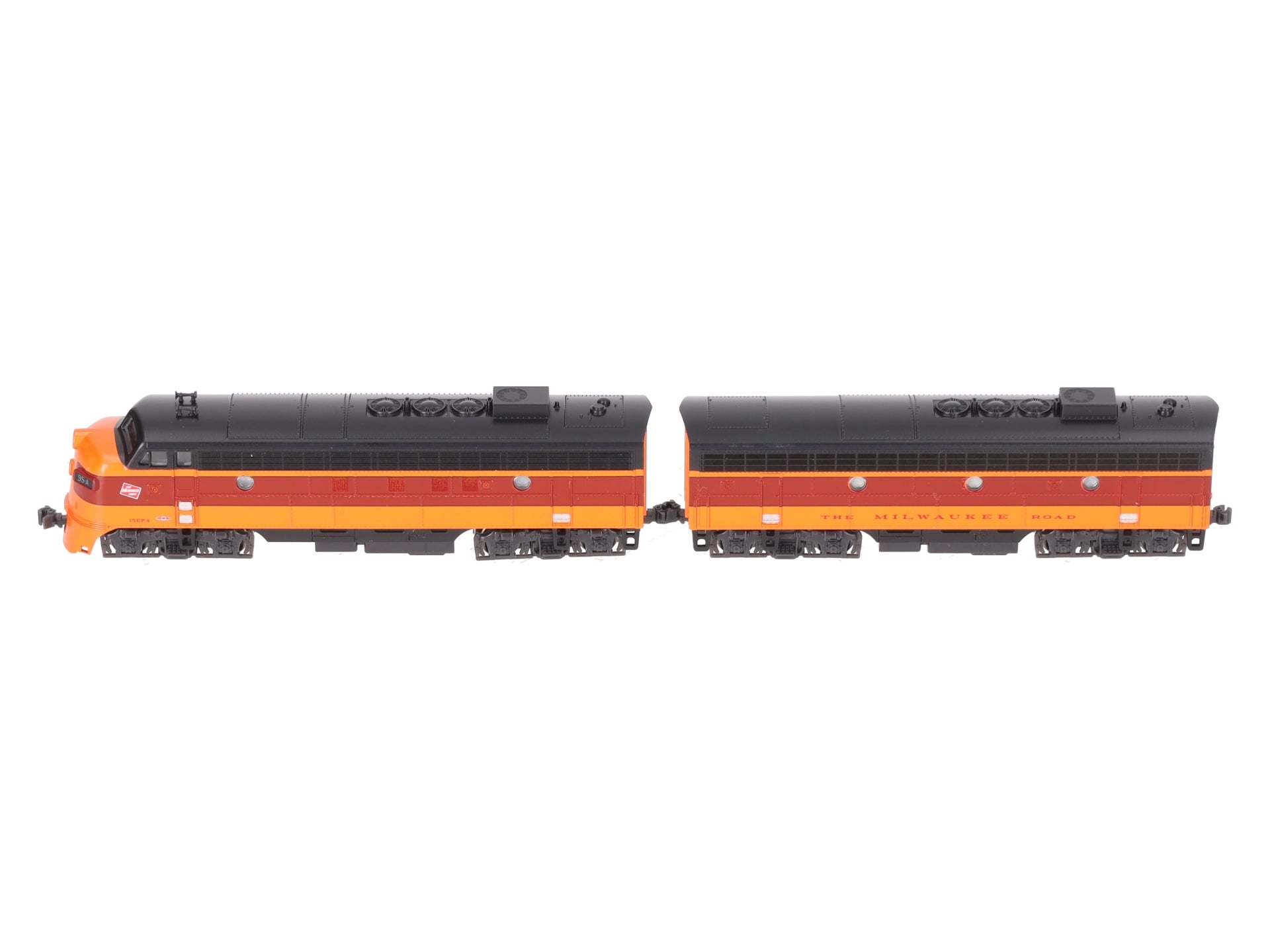 Kato 106-0430 N Milwaukee Road EMD FP7A & F7B Diesel Locomotive #95A/95B  NIB