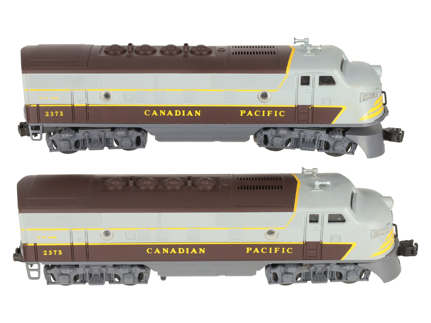 Lionel 2373 Vintage O Canadian Pacific F3 AA Diesel Locomotive Set EX