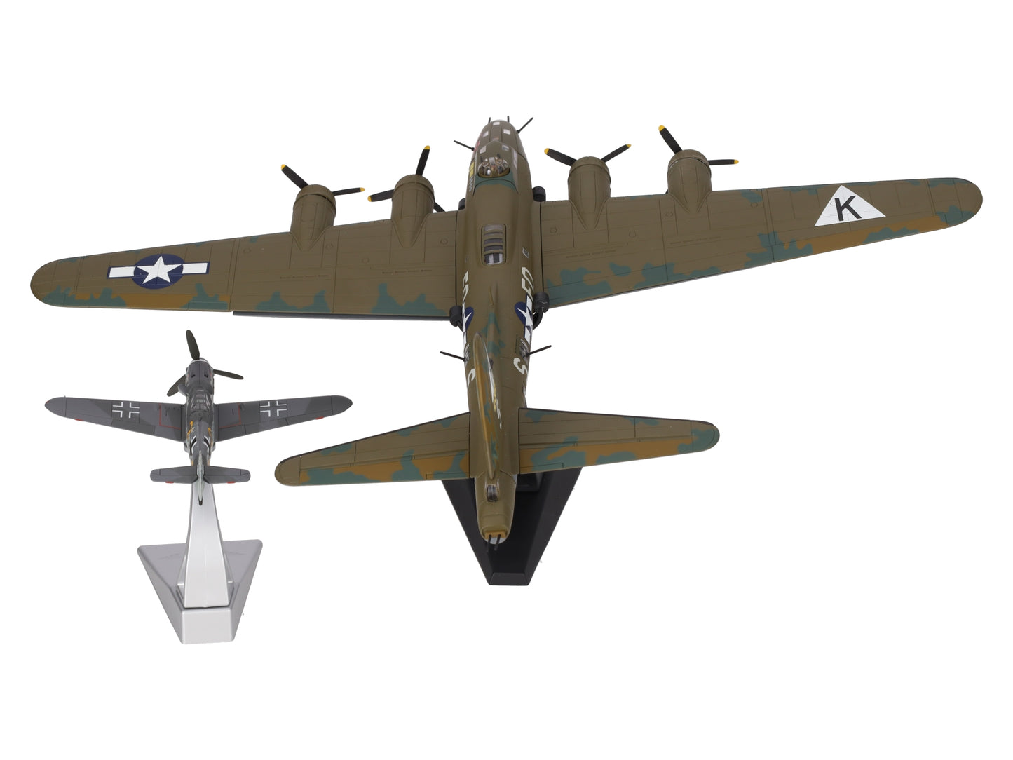 Corgi AA39915 1:72 Boeing B-17F Flying Fortress VG/Box