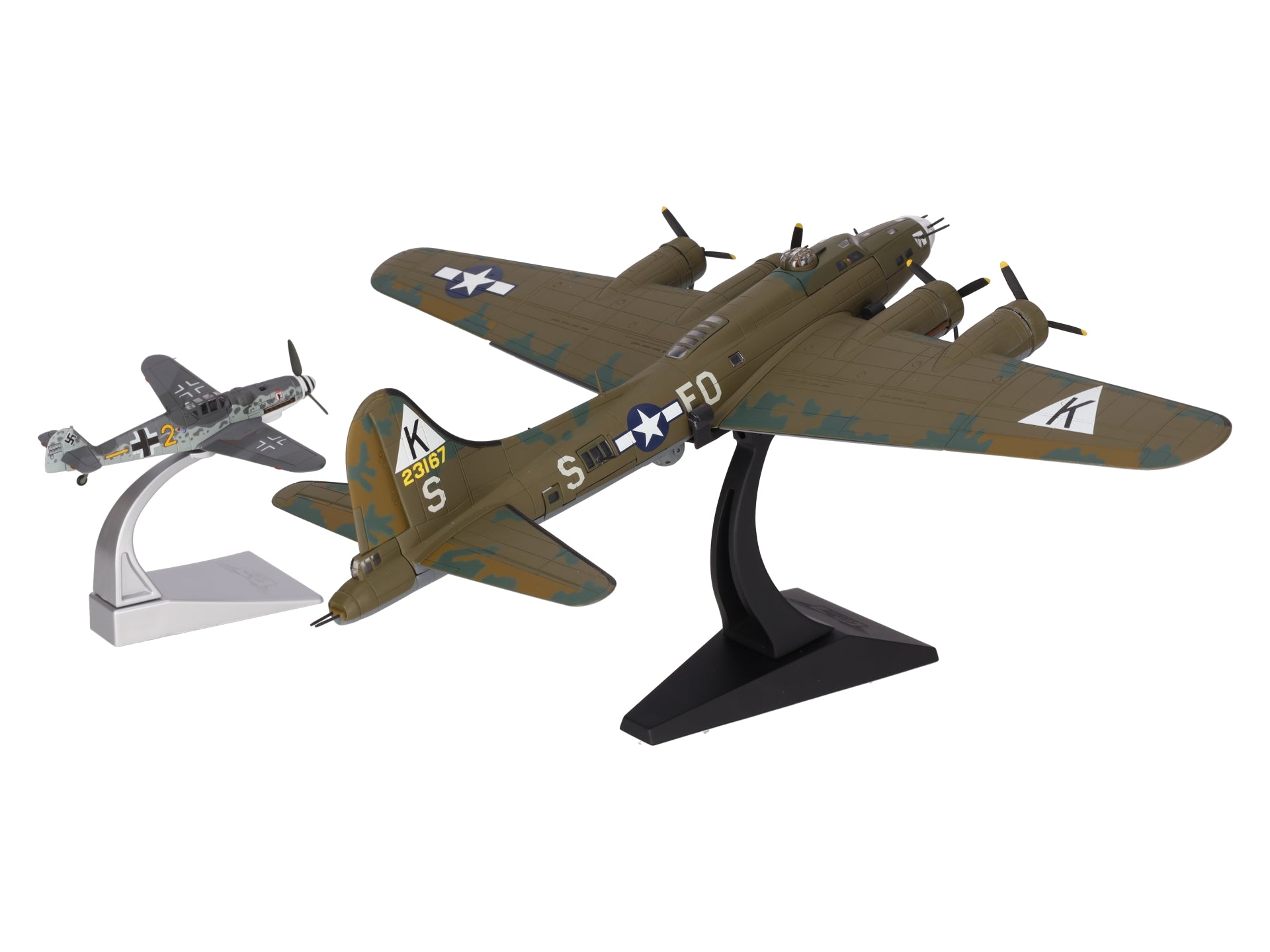 Corgi AA39915 1:72 Boeing B-17F Flying Fortress VG/Box