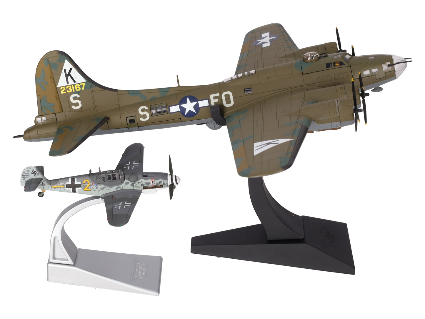 Corgi AA39915 1:72 Boeing B-17F Flying Fortress VG/Box