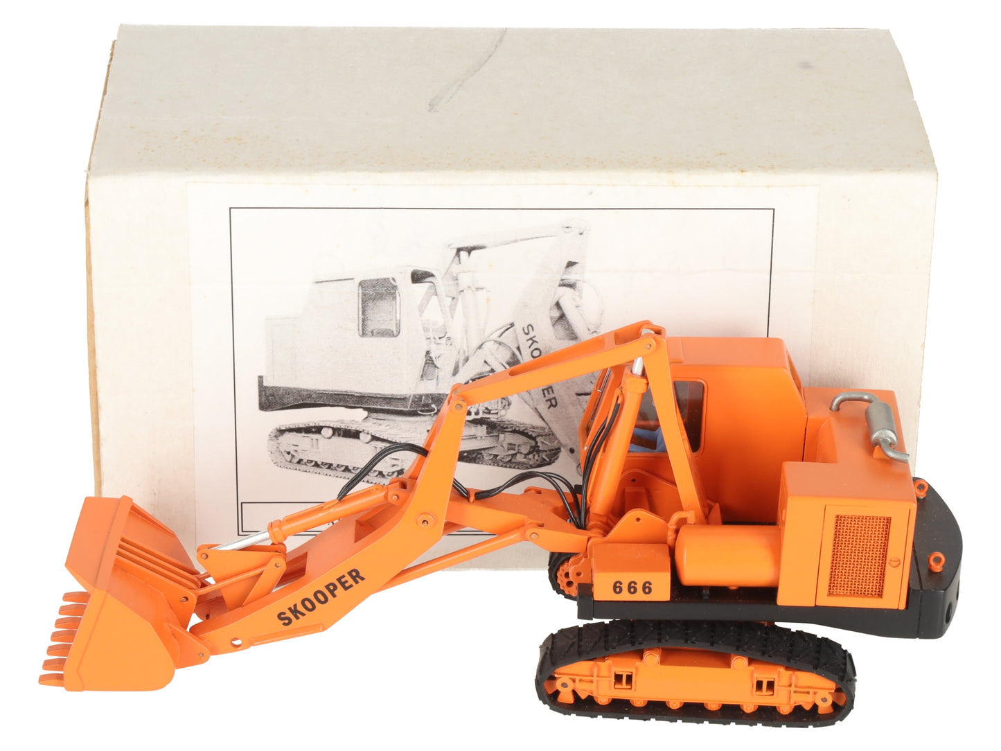 ATM C07 1:50 Scale Diecast Koehring 666 Skooper 210 HP 1968 NIB