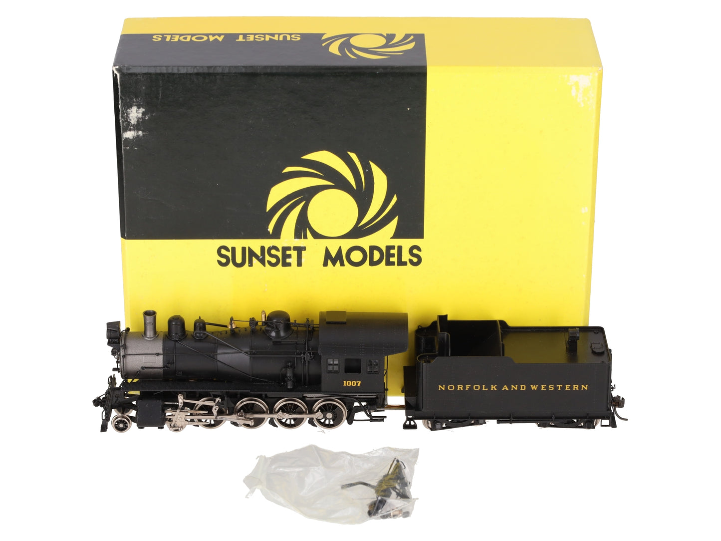 Sunset Models HO BRASS N&W 4-8-0 Class M-1 Steam Locomotive & Tender - FP EX/Box