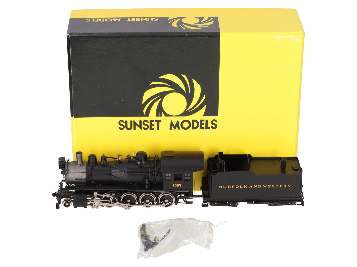 Sunset Models HO BRASS N&W 4-8-0 Class M-1 Steam Locomotive & Tender - Painted EX/Box