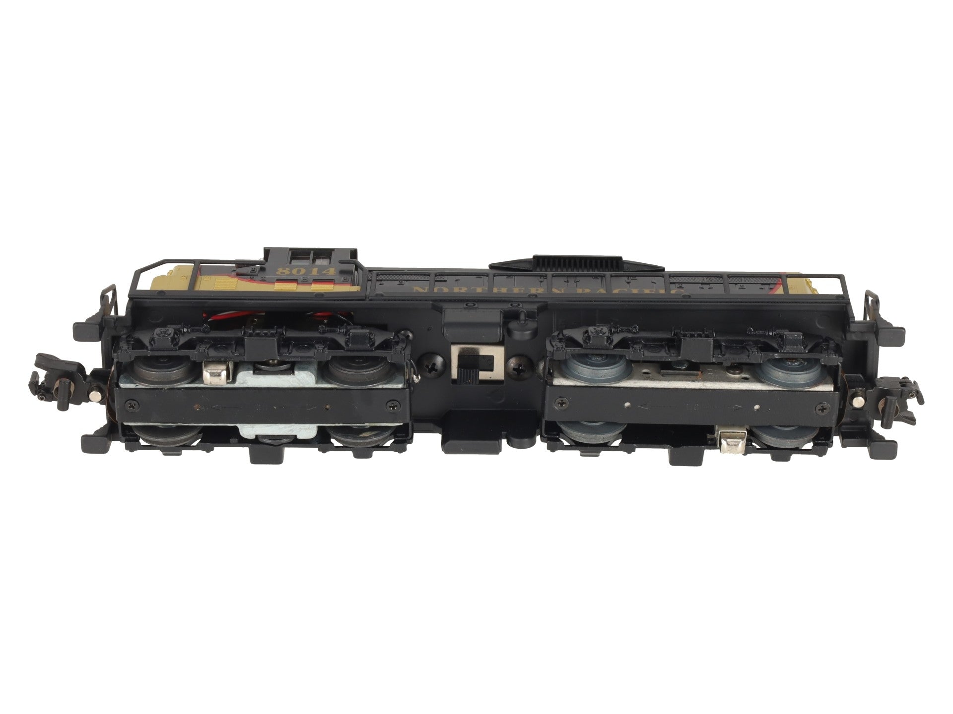 American Flyer 6-48014 S Scale Northern Pacific GP-9 Diesel Locomotive #8014 LN