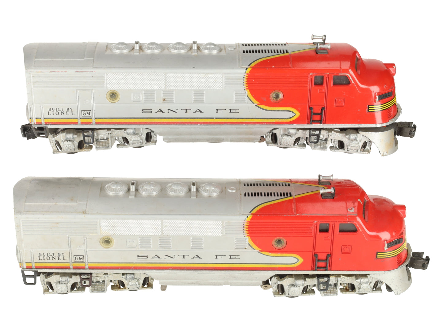 Lionel 2353 Vintage O Santa Fe F-3 AA Diesel Locomotive Set #2353 VG