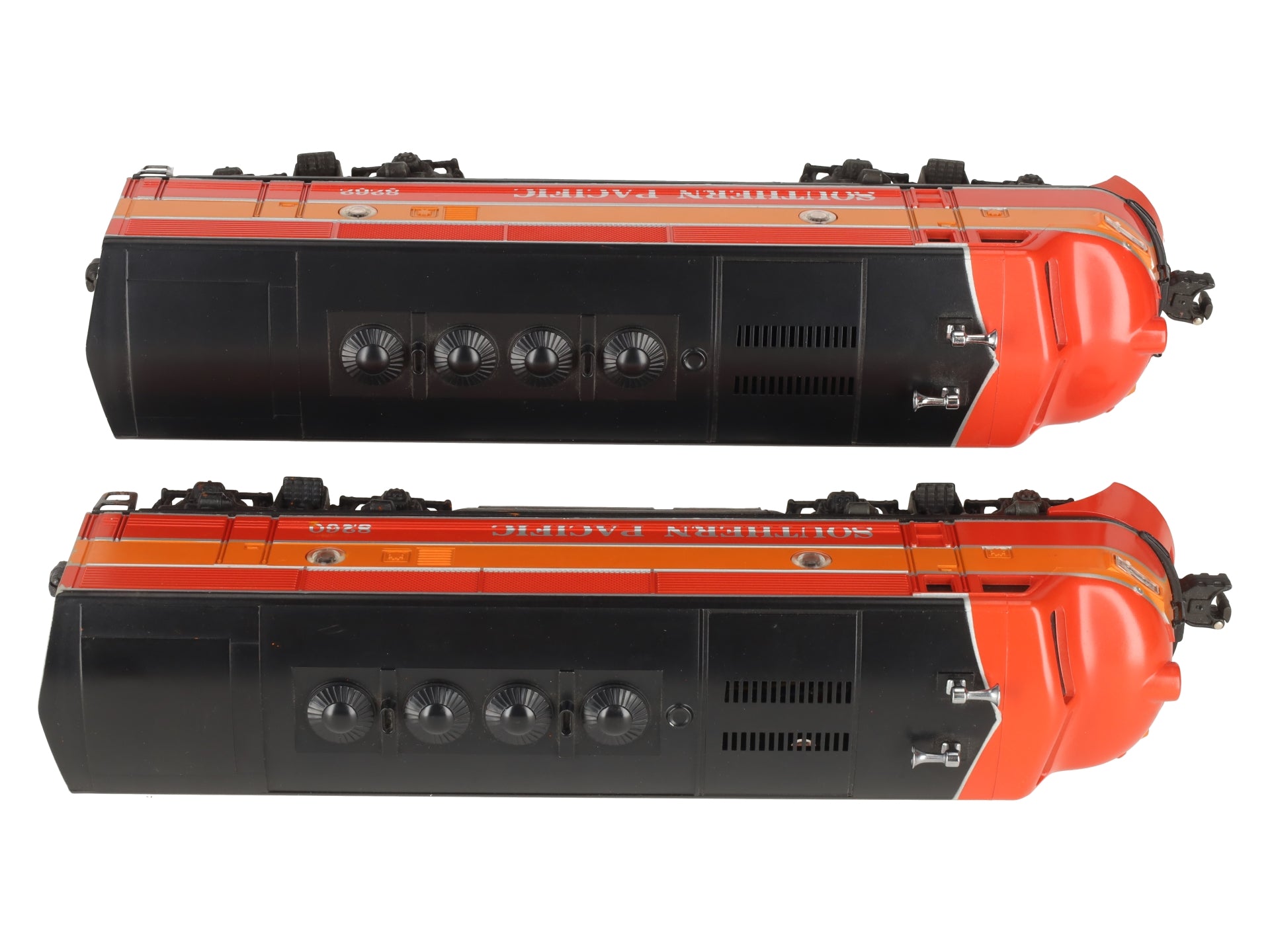 Lionel 6-8260 O Gauge Southern Pacific F3 AA Diesel Locomotive Set #8260/8262 VG/Box