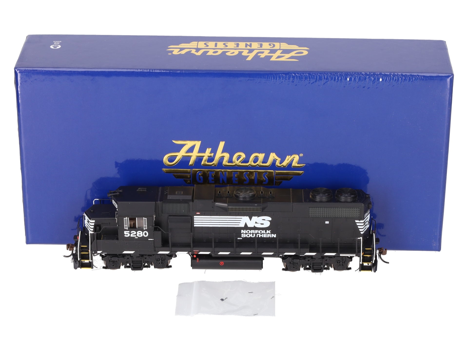 Athearn G71826 HO Norfolk Southern GP38-2 Diesel Locomotive w/ DCC & Sound #5280 NIB