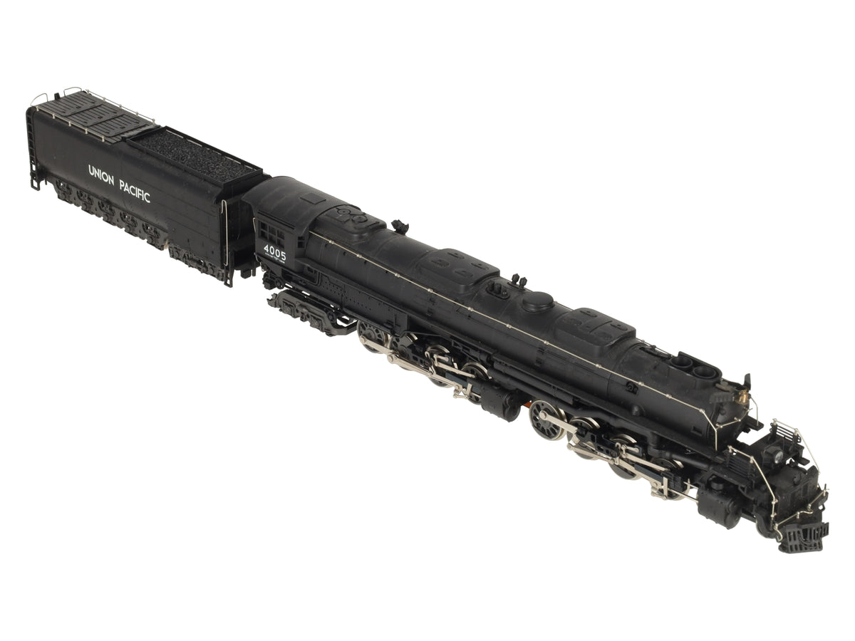 AHM 5114-B HO Scale Union Pacific Big Boy Steam Locomotive & Tender #4005 EX/Box