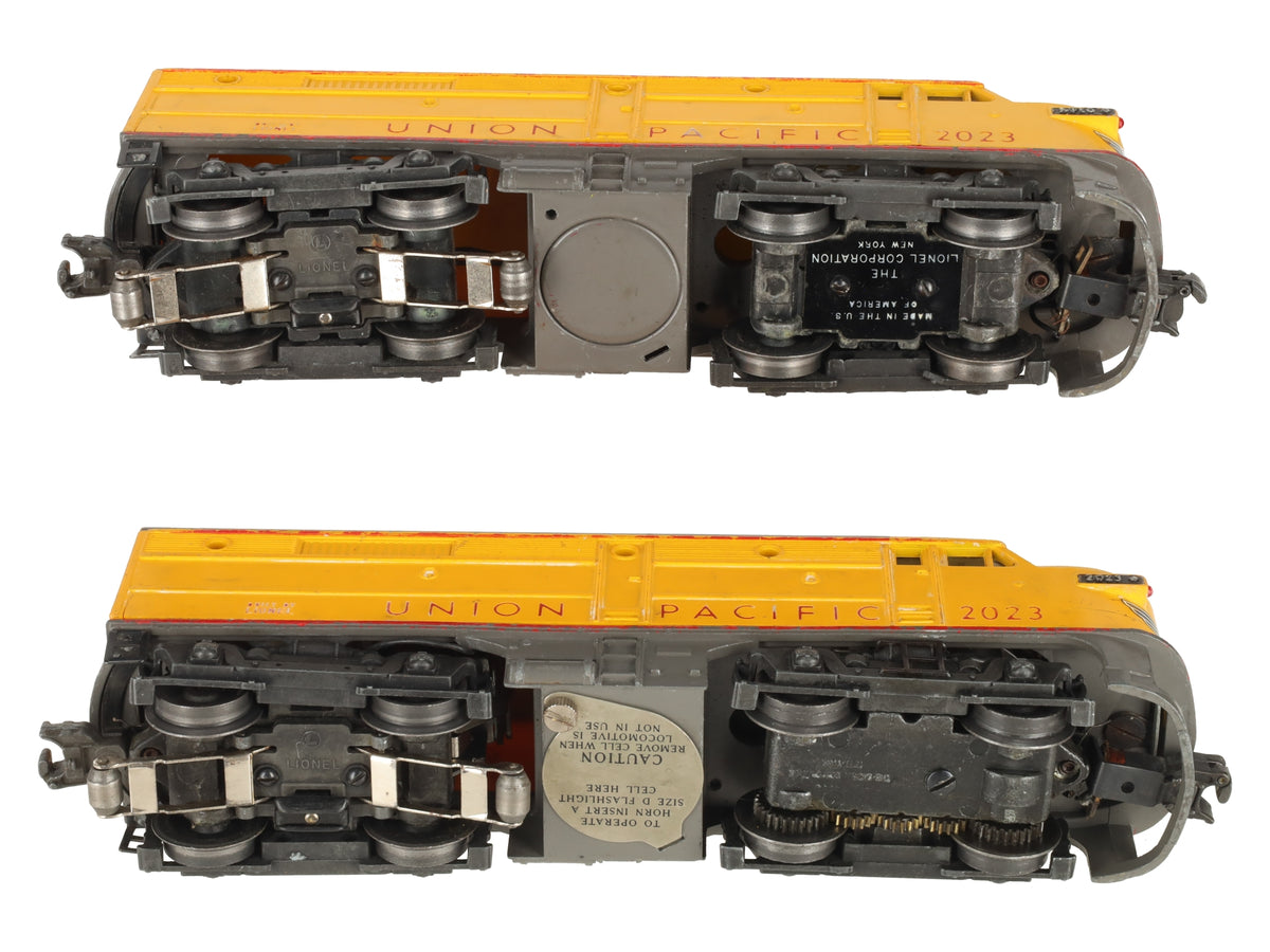 Lionel 2023 Vintage O Gauge Union Pacific Alco AA Diesel Locomotive Set VG