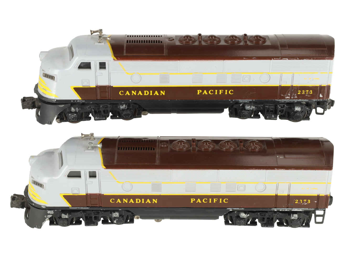 Lionel 2373 Vintage O Canadian Pacific F3 AA Diesel Locomotive Set