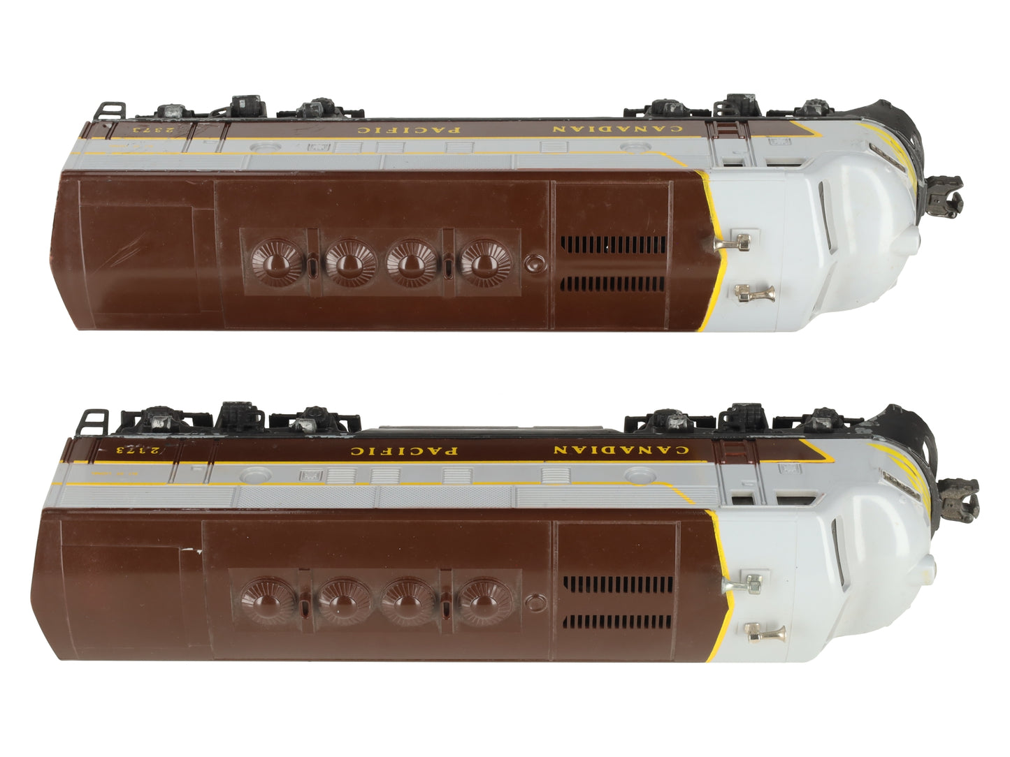 Lionel 2373 Vintage O Canadian Pacific F3 AA Diesel Locomotive Set