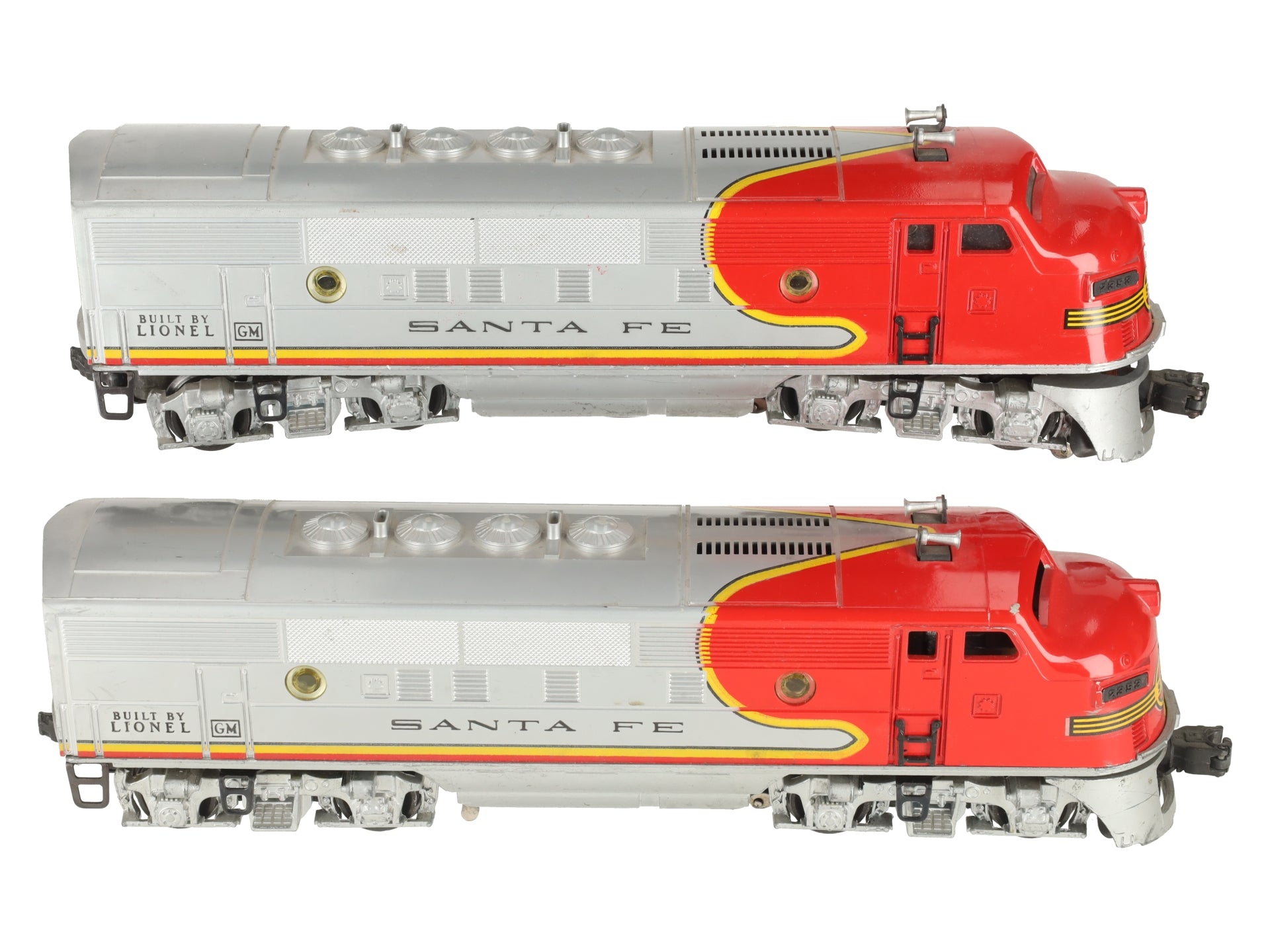 Lionel 2353 Vintage O Santa Fe F-3 AA Diesel Locomotive Set #2353 EX