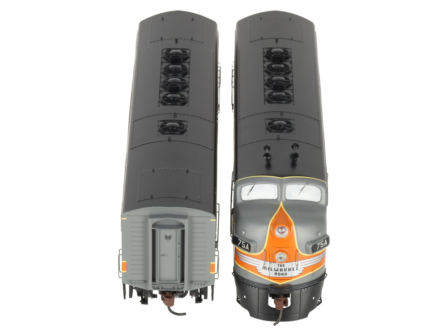 Athearn G22010 HO Milwaukee Road F-7A/F-7B Diesel Locomotive Set #75 LN/Box