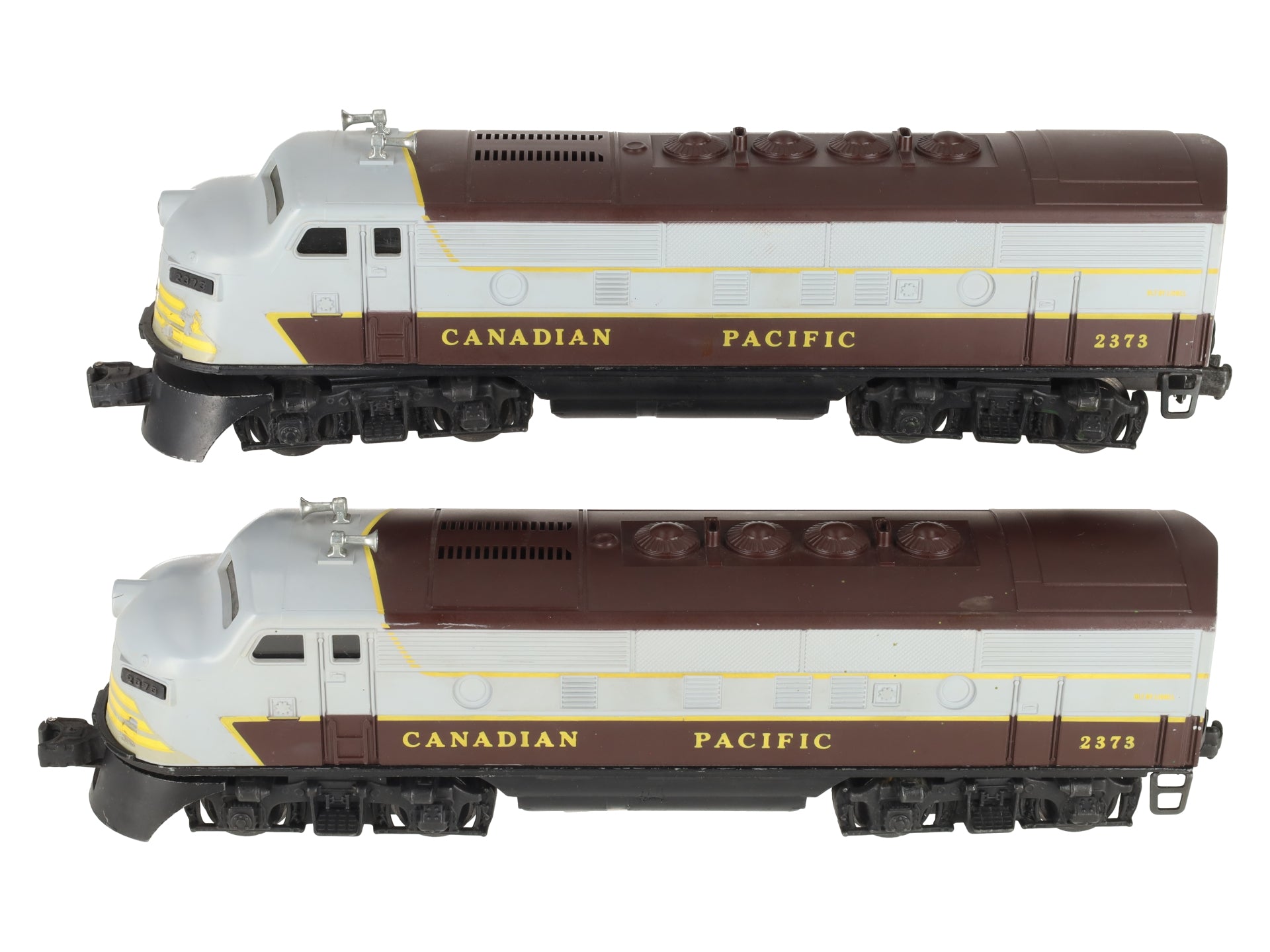 Lionel 2373 Vintage O Canadian Pacific F3 AA Diesel Locomotive Set VG