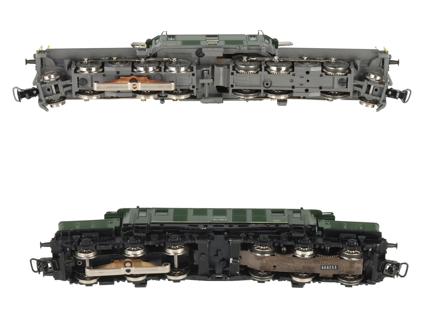 Marklin 3300 HO Scale Crocodile 2-Engine Set EX/Box