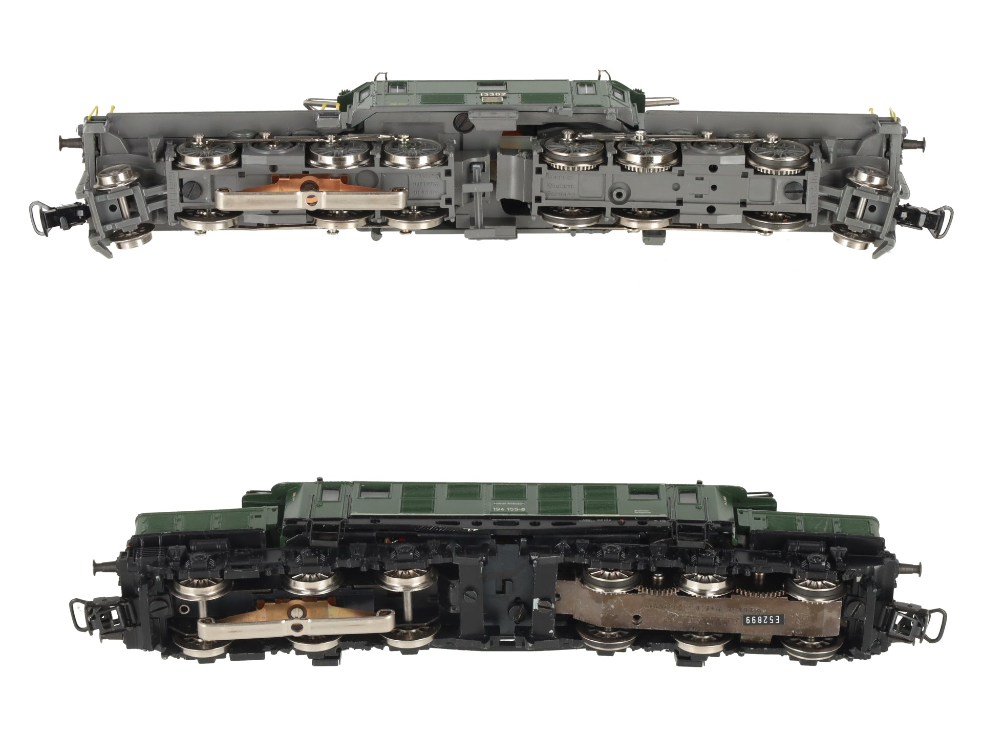 Marklin 3300 HO Scale Crocodile 2-Engine Set EX/Box