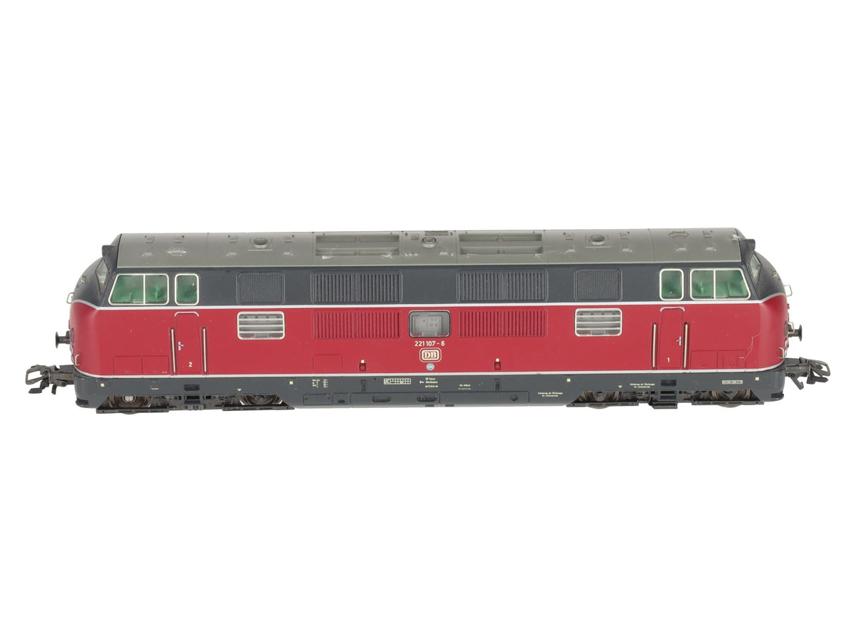Marklin 3582 HO Scale Deutsche Bundesbahn (DB) Diesel Locomotive #221 107-6 LN/Box