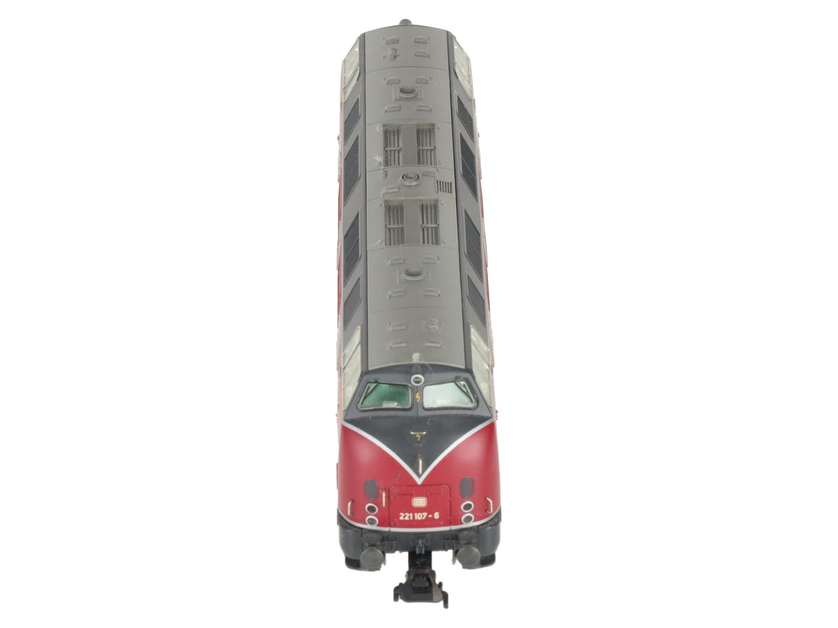 Marklin 3582 HO Scale Deutsche Bundesbahn (DB) Diesel Locomotive #221 107-6 LN/Box