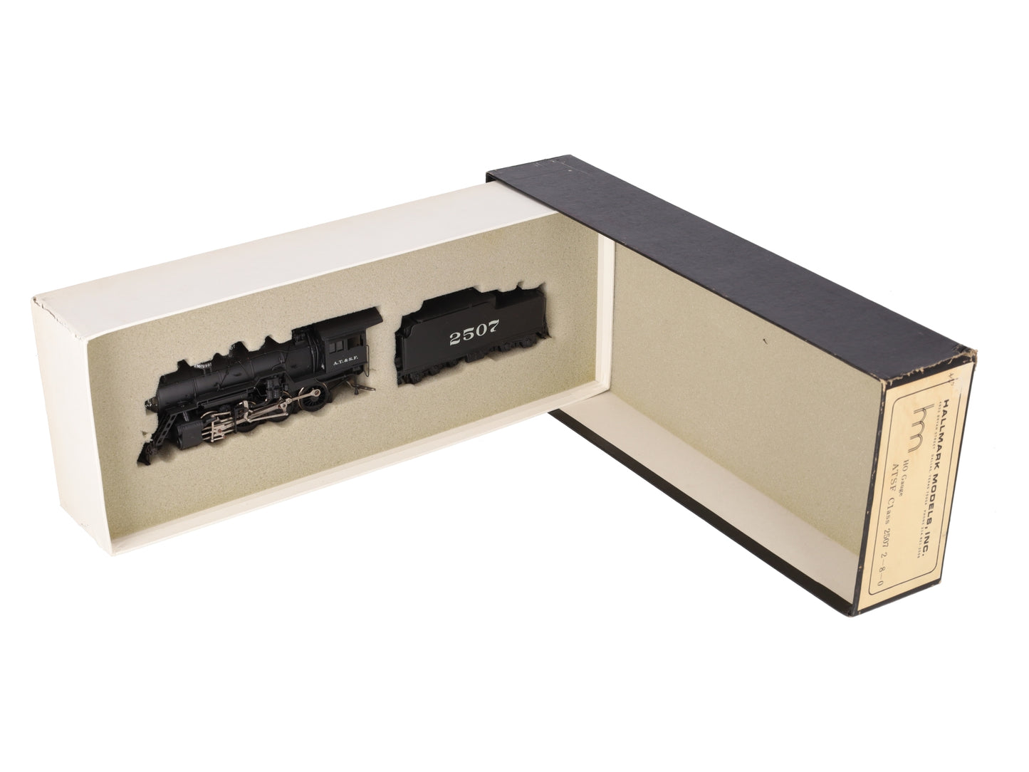Hallmark HO Scale BRASS ATSF Class 2507 2-8-0 Steam Locomotive & Tender-Painted/Box