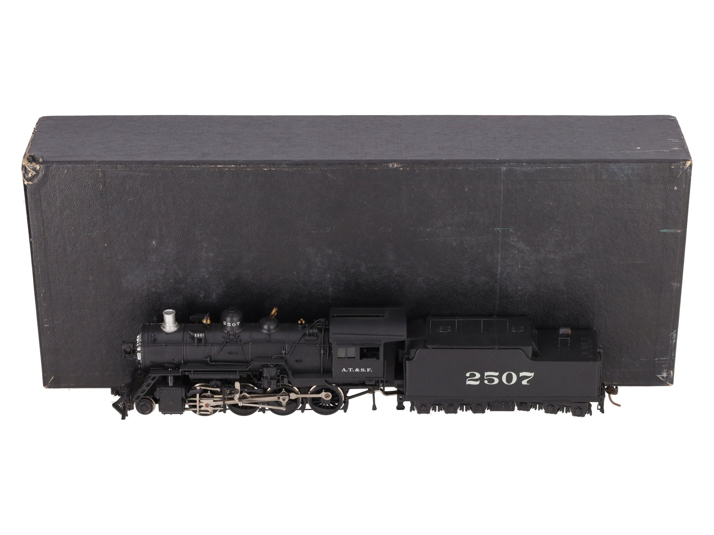Hallmark HO Scale BRASS ATSF Class 2507 2-8-0 Steam Locomotive & Tender-Painted/Box