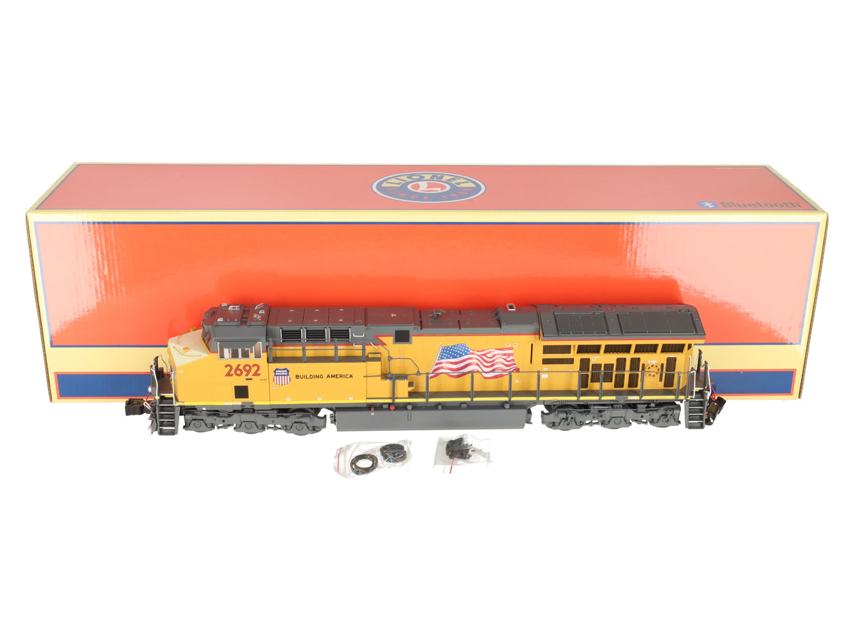 Lionel 2533502 O Union Pacific LEGACY ET44AC Diesel Locomotive #2692