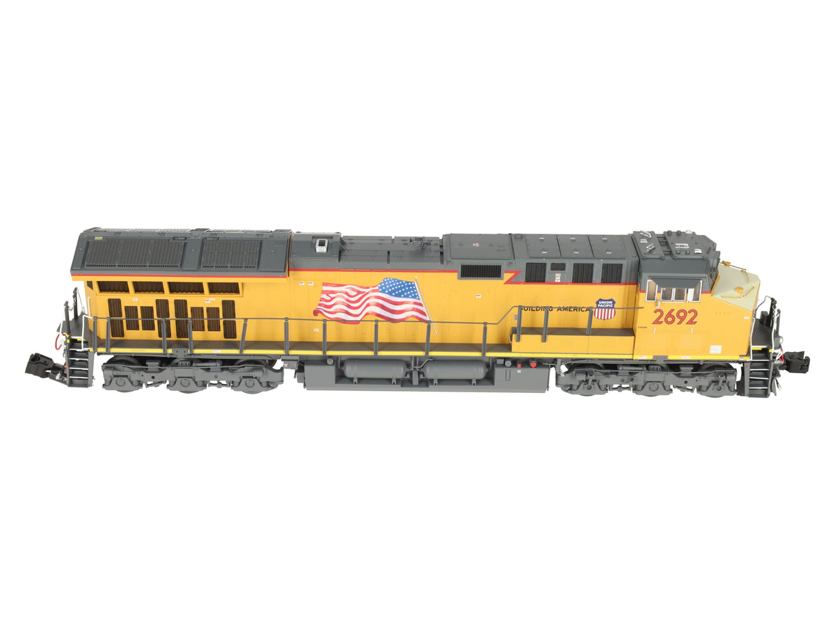 Lionel 2533502 O Union Pacific LEGACY ET44AC Diesel Locomotive #2692