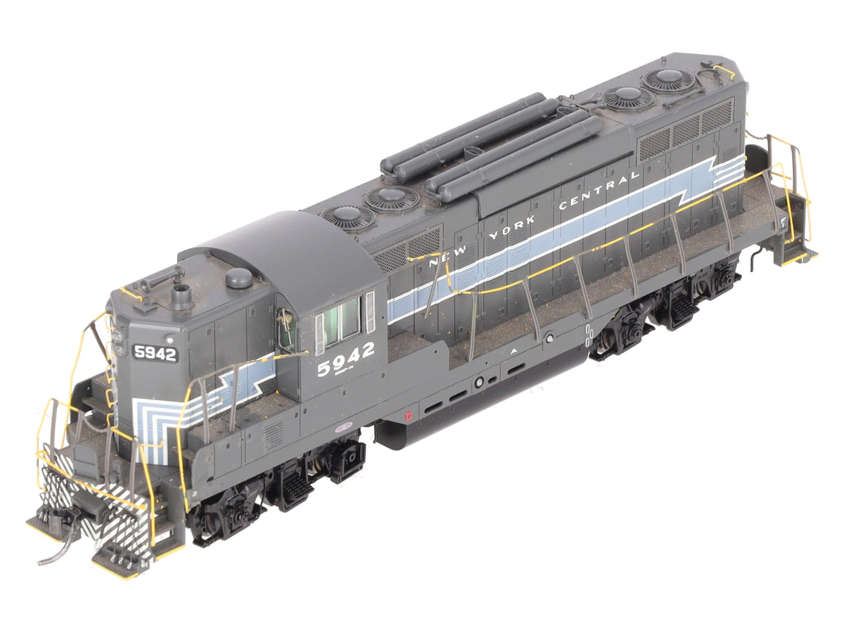 Athearn G62430 HO New York Central GP9 Torpedo Tubes Diesel Locomotive #5942 VG/Box