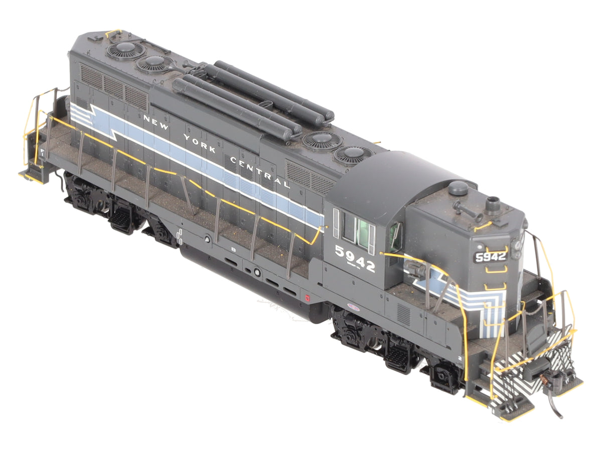 Athearn G62430 HO New York Central GP9 Torpedo Tubes Diesel Locomotive #5942 VG/Box