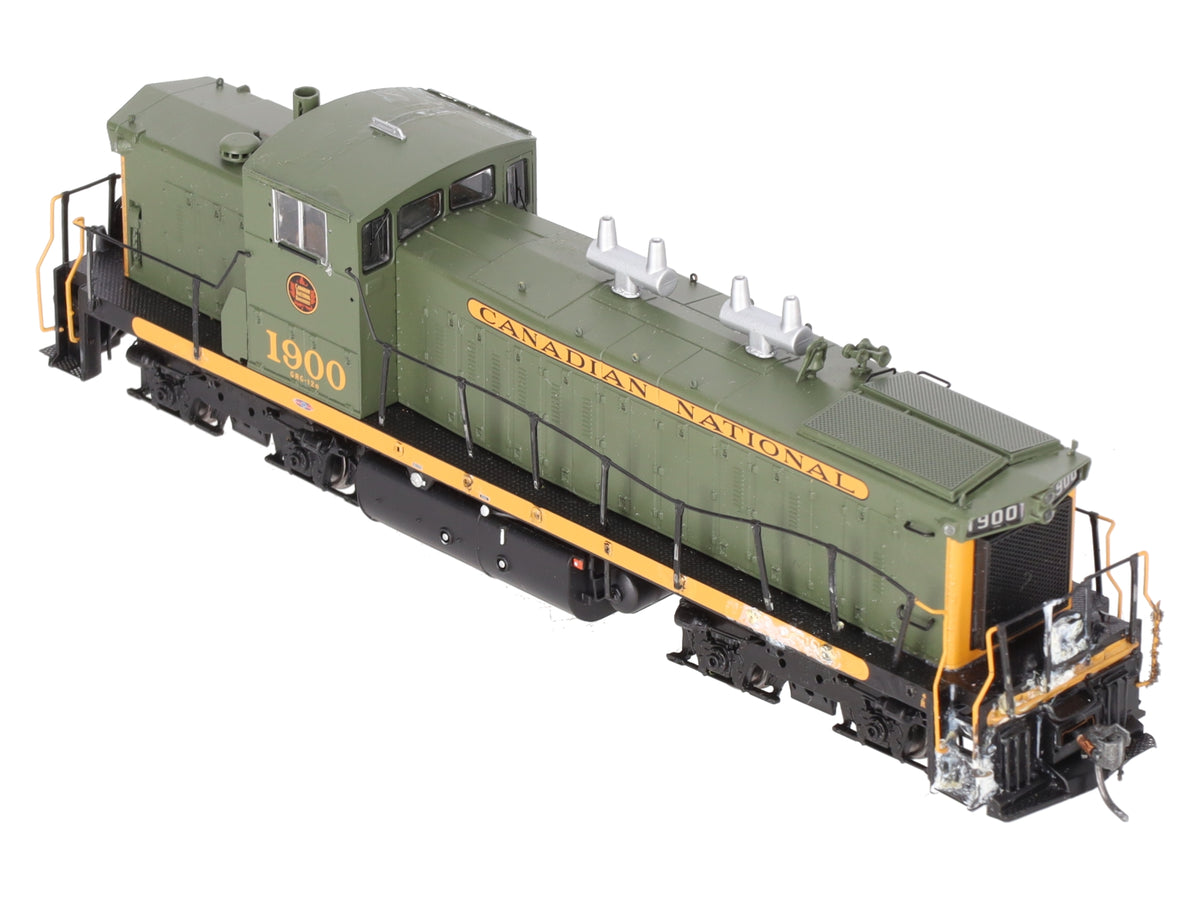 Rapido Trains 10506 HO CN GMD-1 Locomotive 4-Axle Version w/ DCC & Sound #1900 VG/Box