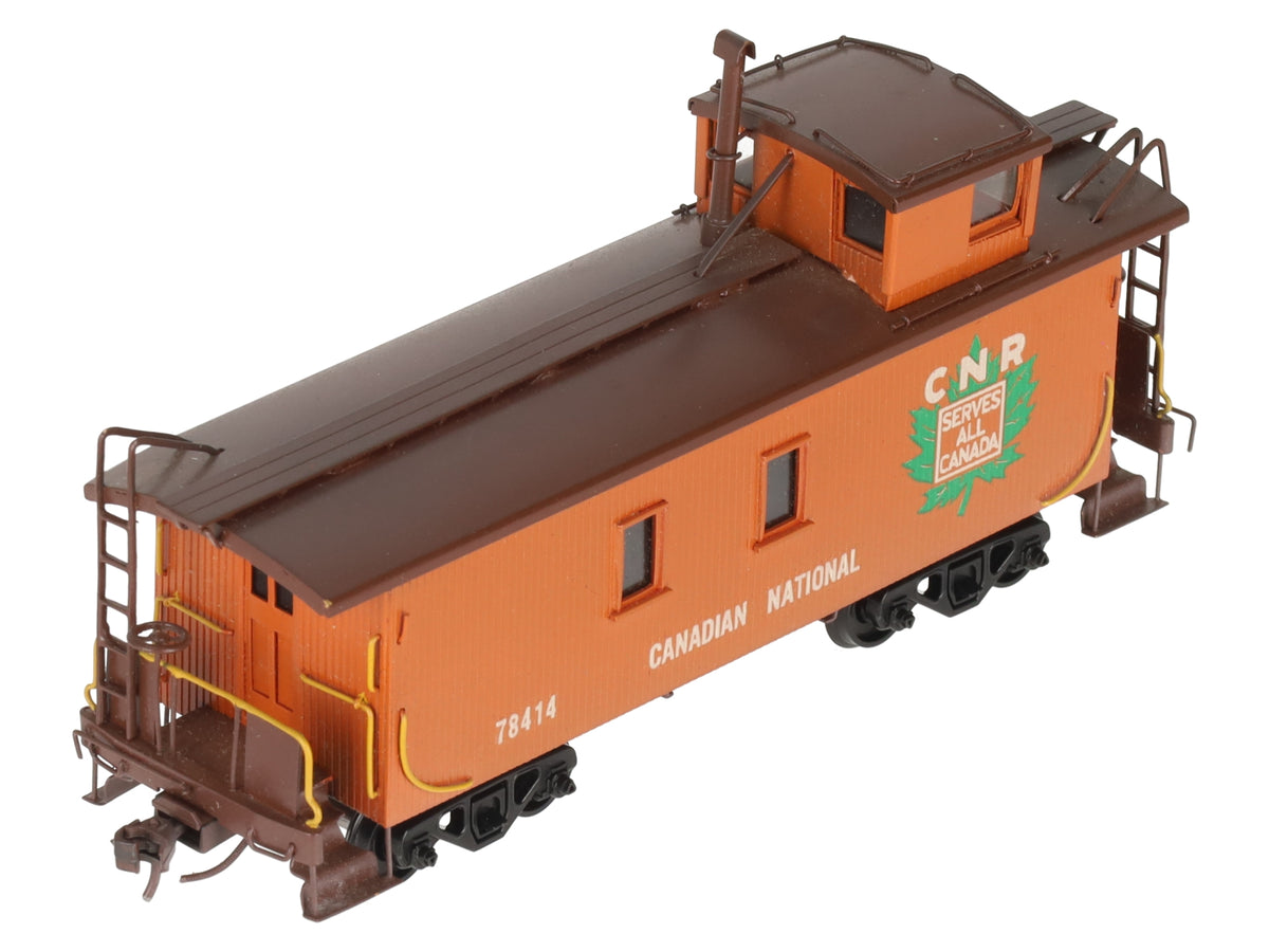 V-H Models/Samhongsa HO Scale BRASS Canadian National Caboose #78414/Box