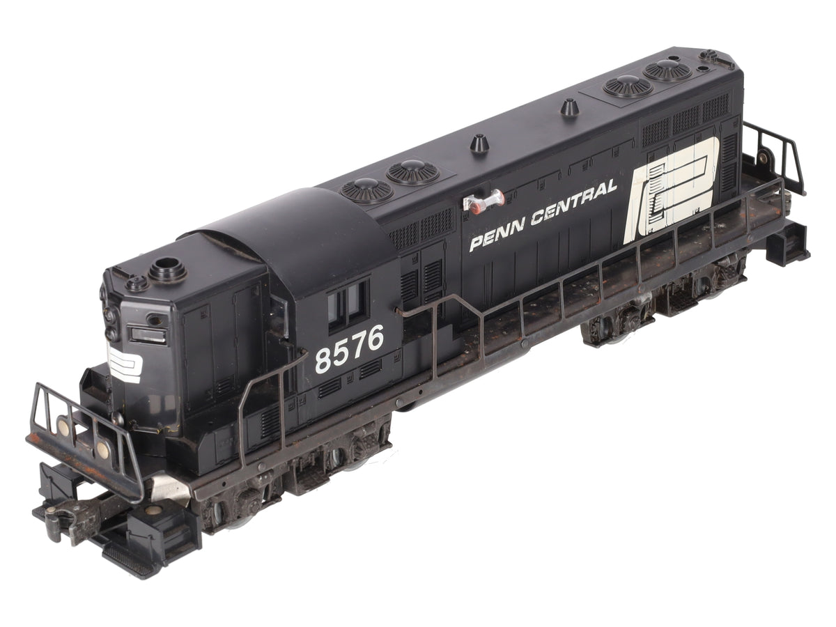 Lionel 6-8576 O Gauge Penn Central GP-7 Diesel Locomotive #8576 VG/Box